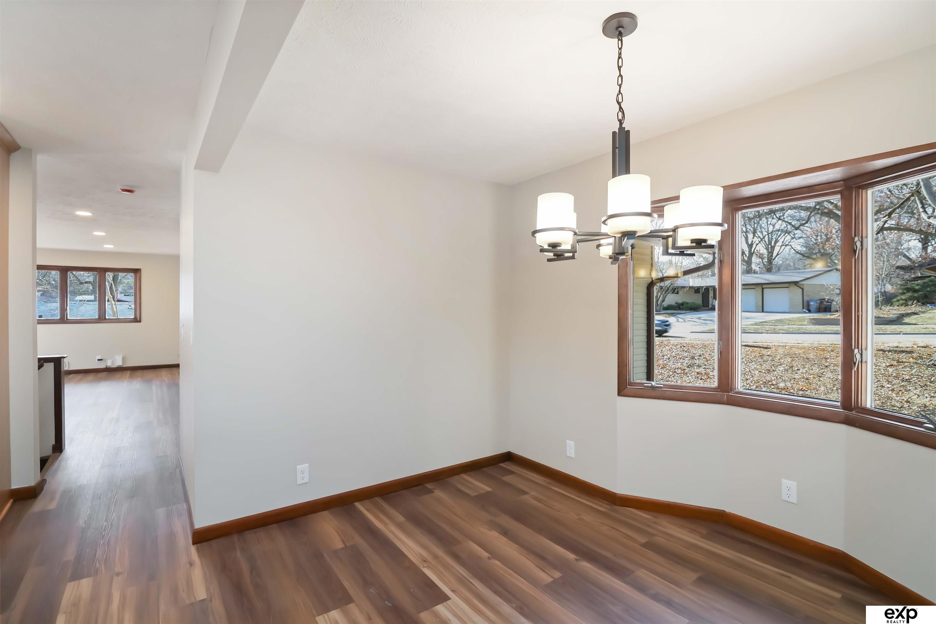 728 Eastridge Drive, Lincoln, NE, 68510