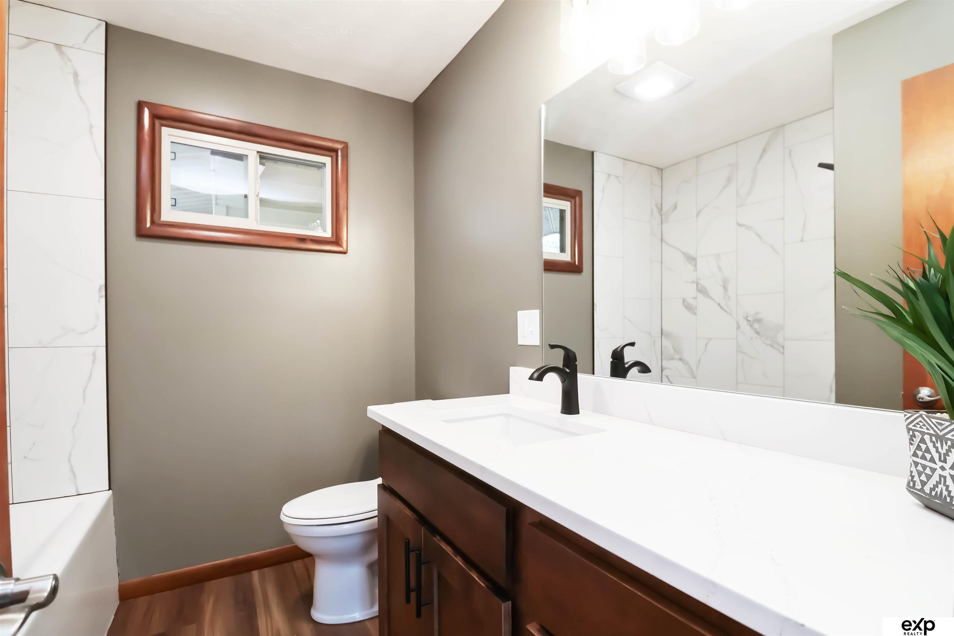 728 Eastridge Drive, Lincoln, NE, 68510