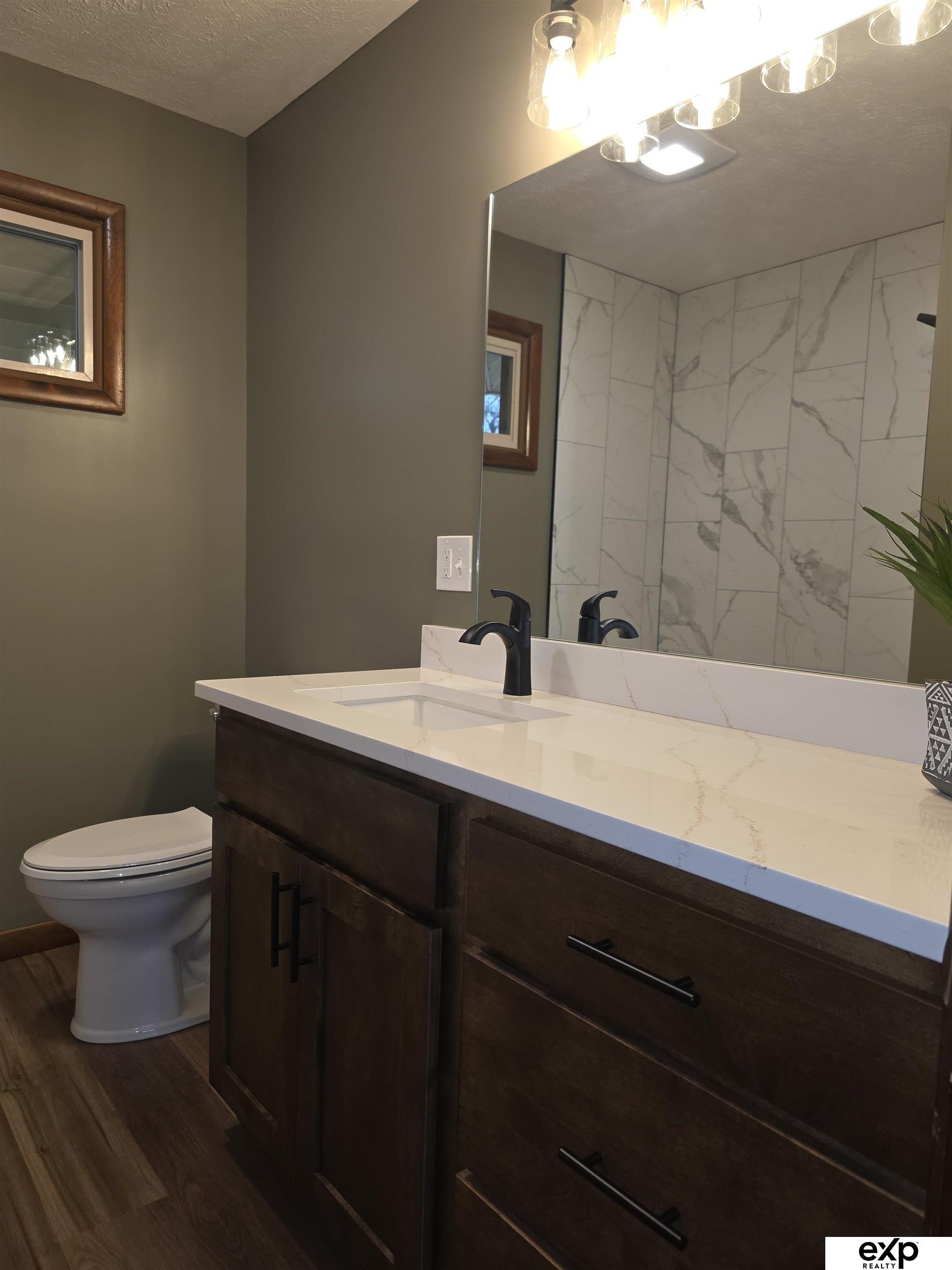 728 Eastridge Drive, Lincoln, NE, 68510