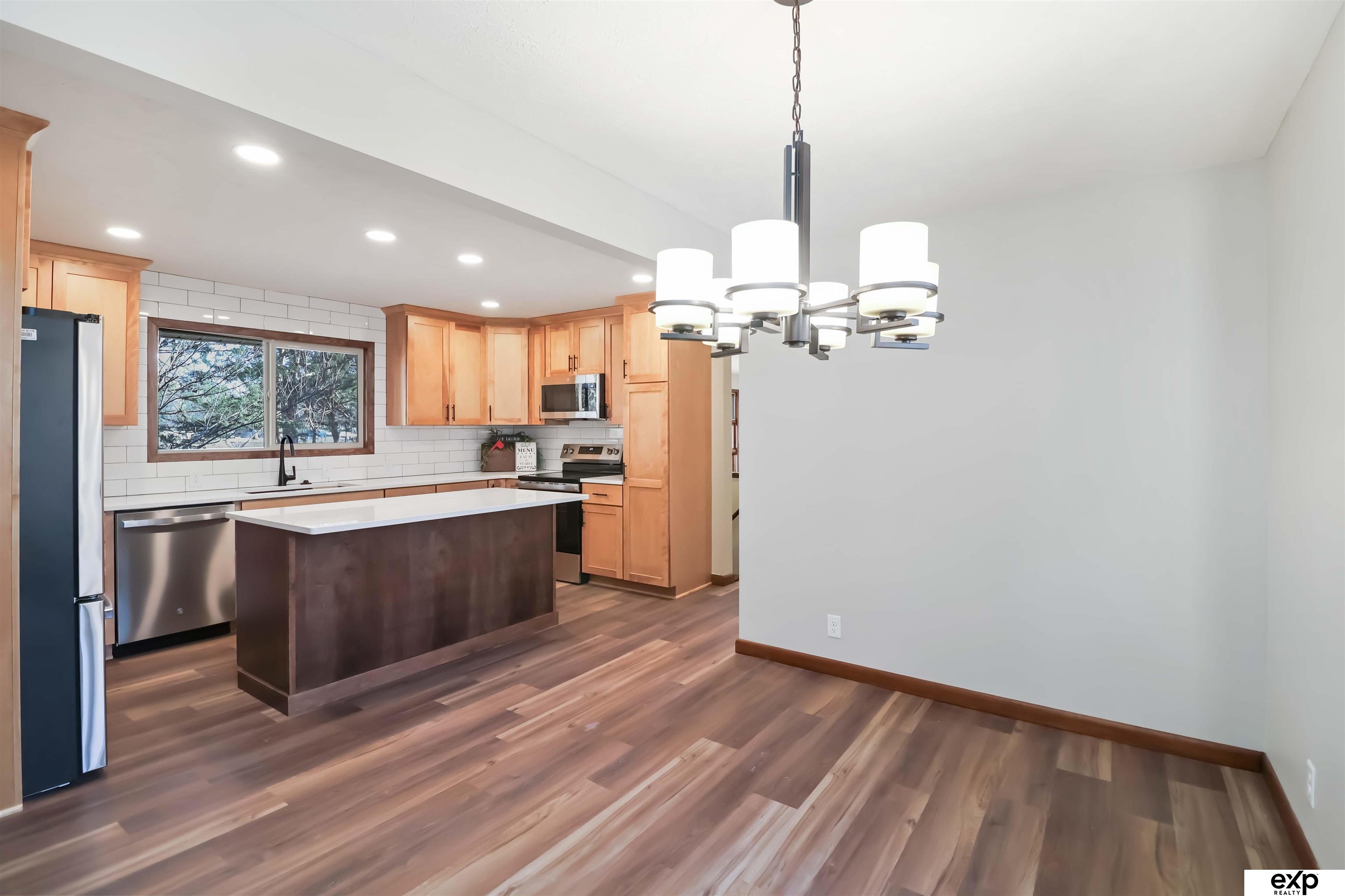 728 Eastridge Drive, Lincoln, NE, 68510