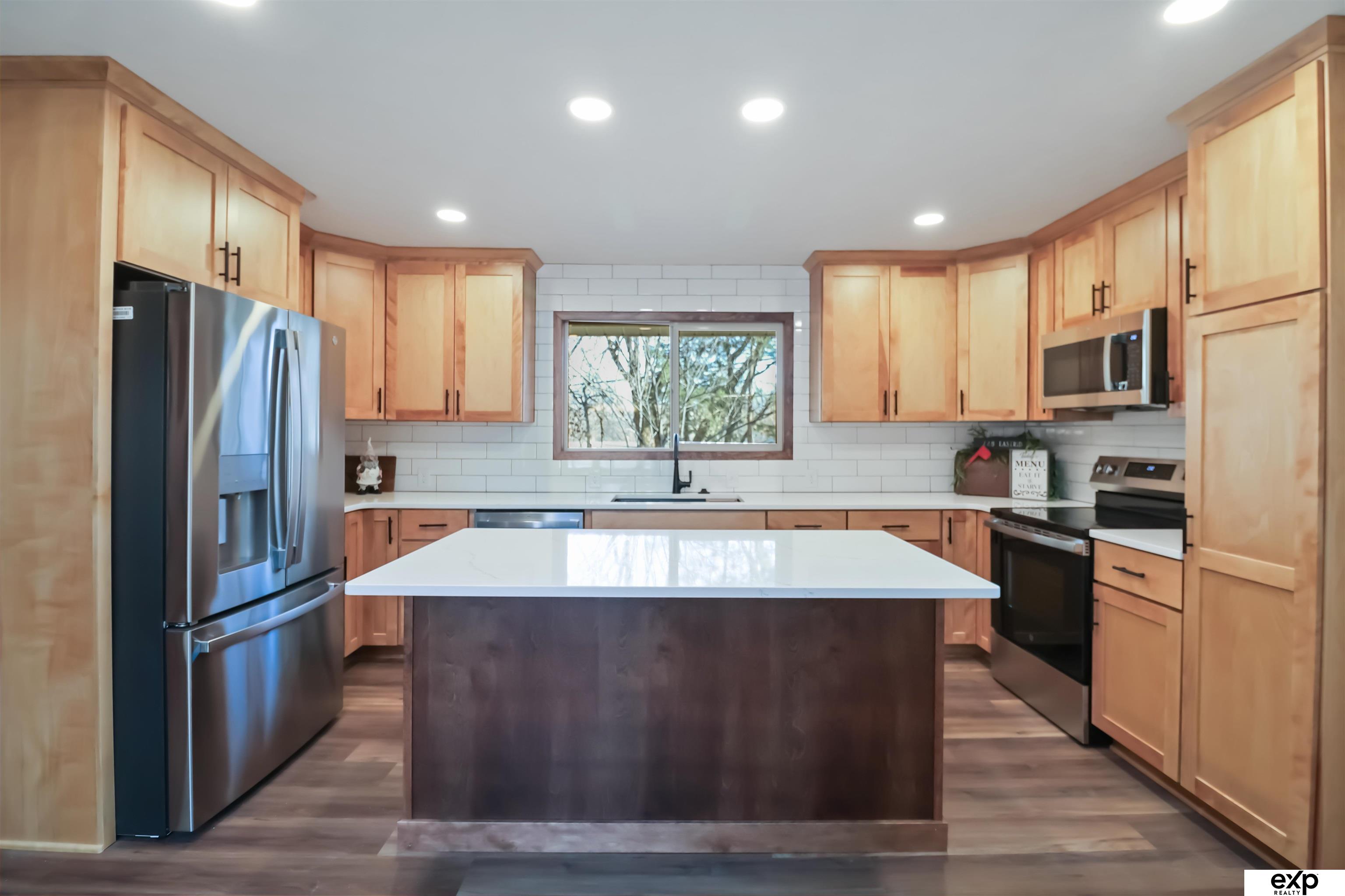 728 Eastridge Drive, Lincoln, NE, 68510