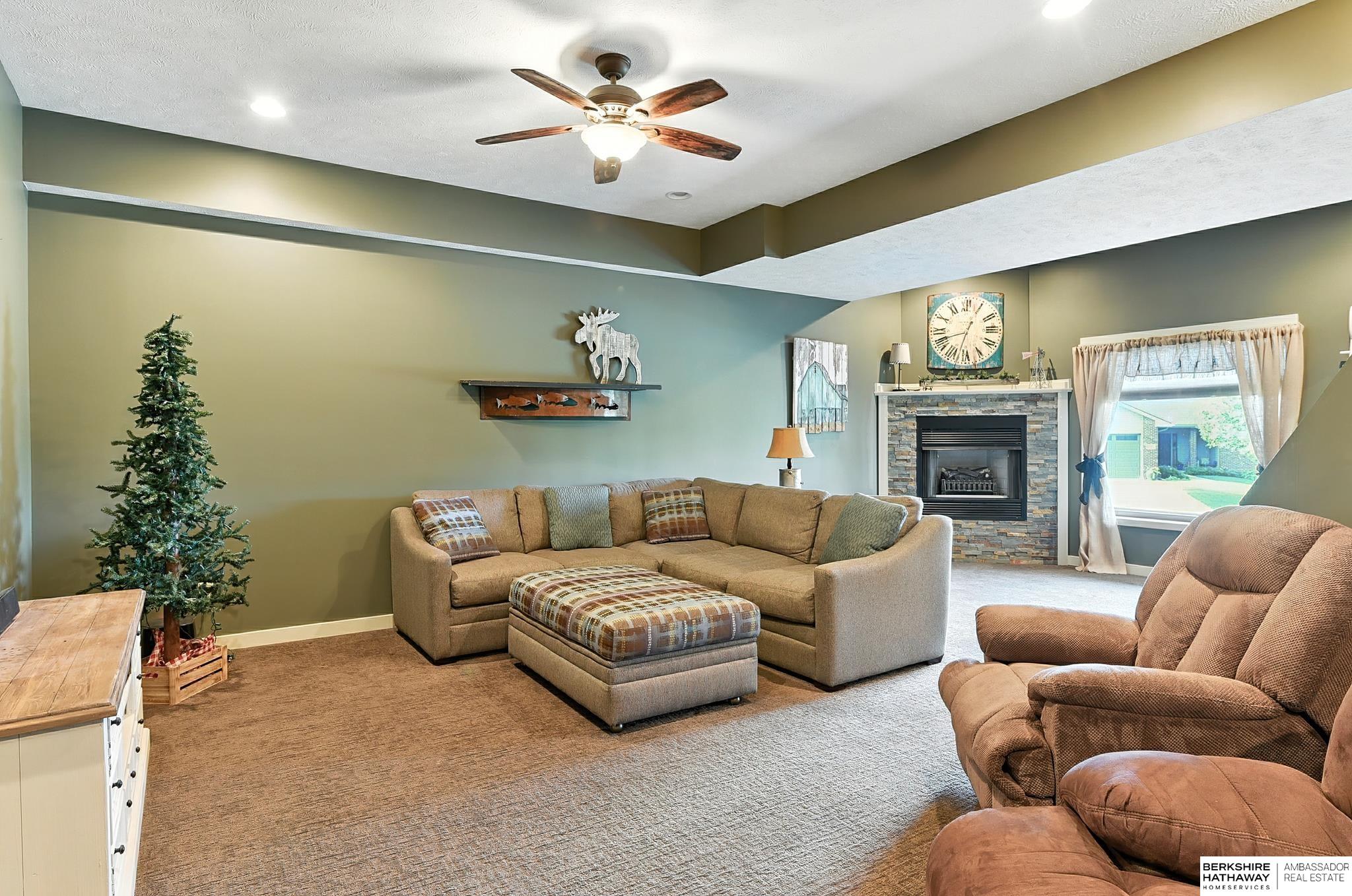 1013 Mary Beth Circle, Blair, NE, 68008
