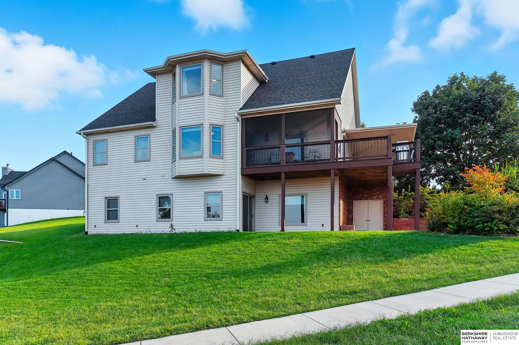 1013 Mary Beth Circle, Blair, NE, 68008