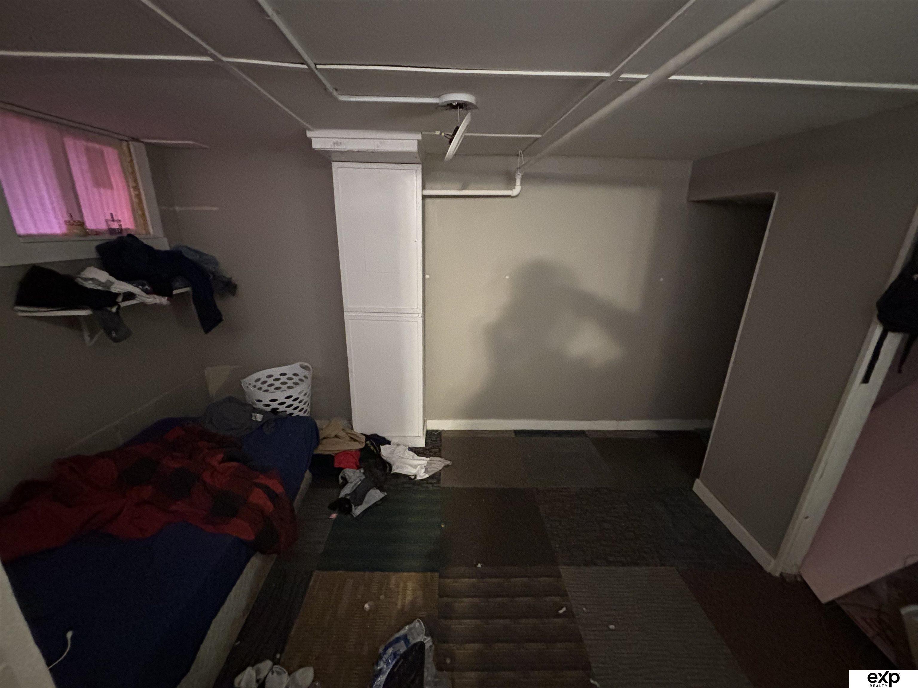 2216 Evans Street, Omaha, NE, 68110