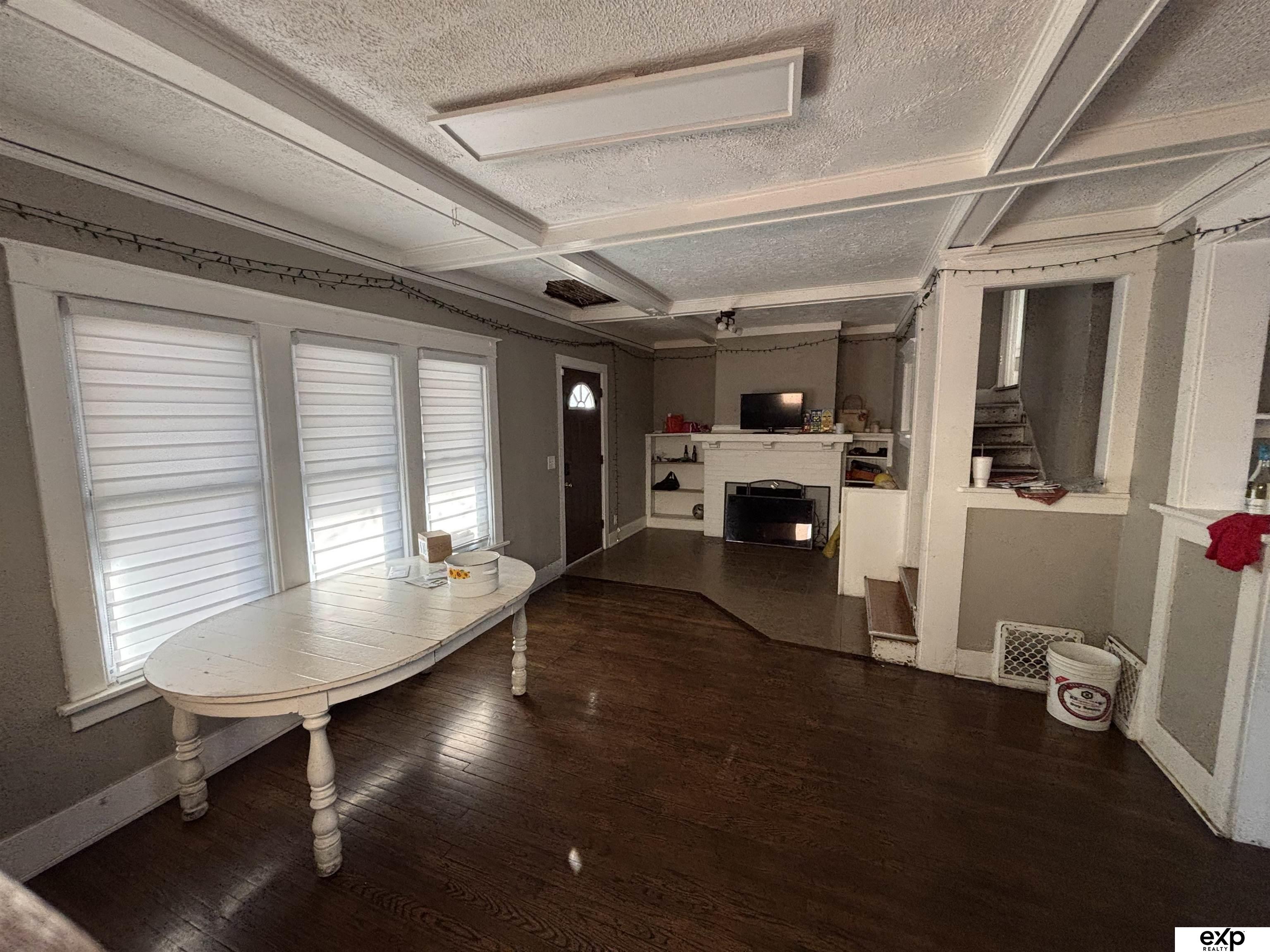 2216 Evans Street, Omaha, NE, 68110