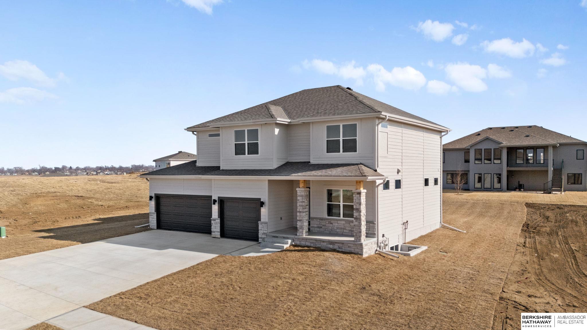 10305 Prospect Street, Papillion, NE, 68046