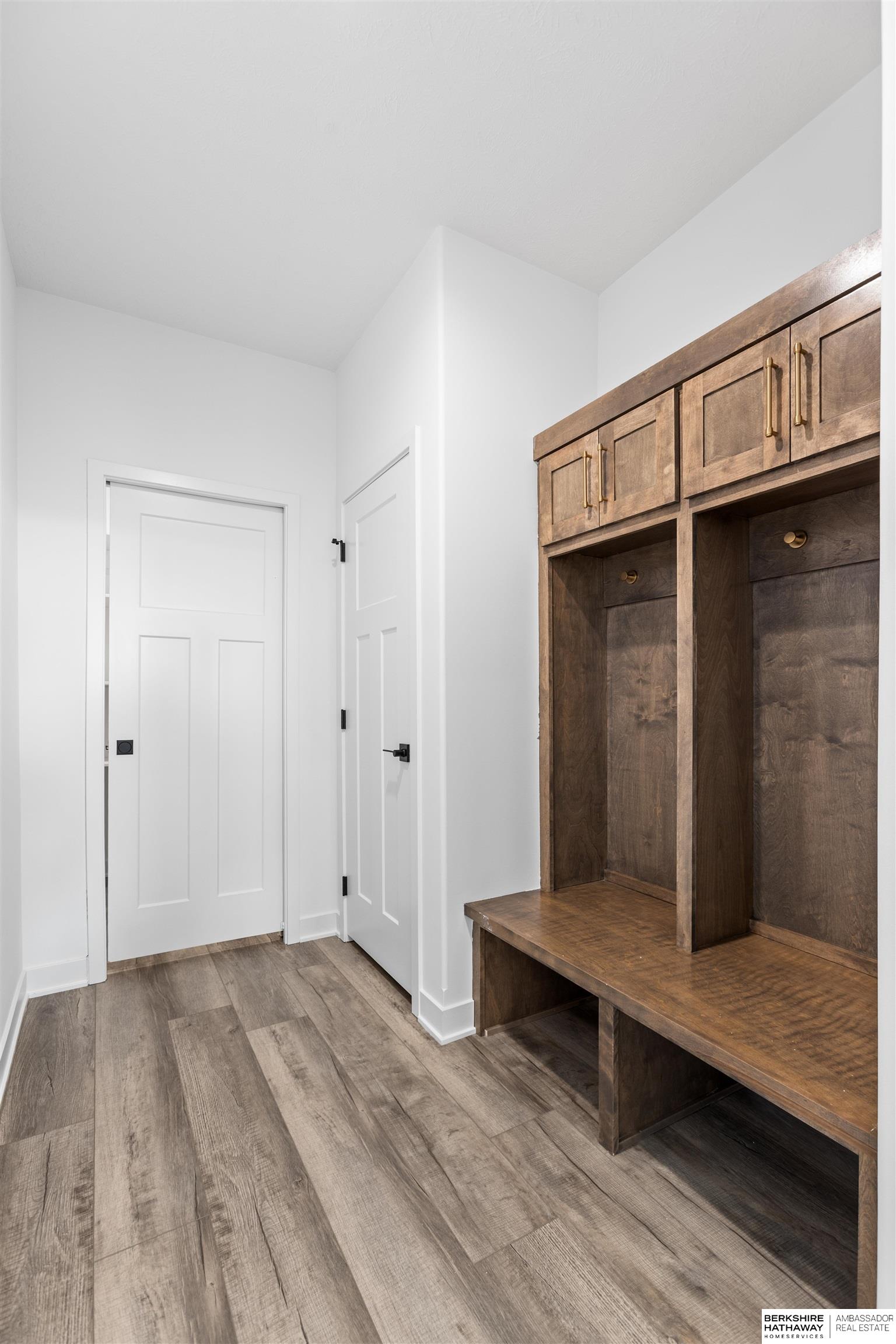 10305 Prospect Street, Papillion, NE, 68046