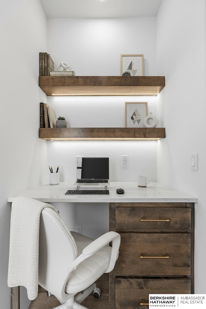 10305 Prospect Street, Papillion, NE, 68046