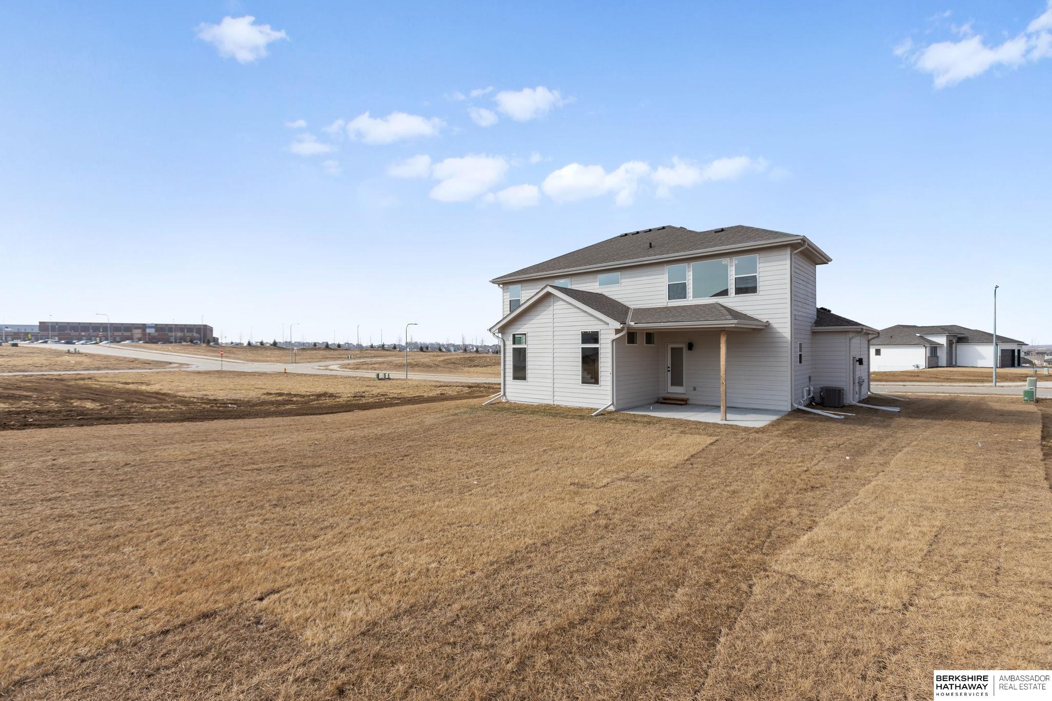 10305 Prospect Street, Papillion, NE, 68046