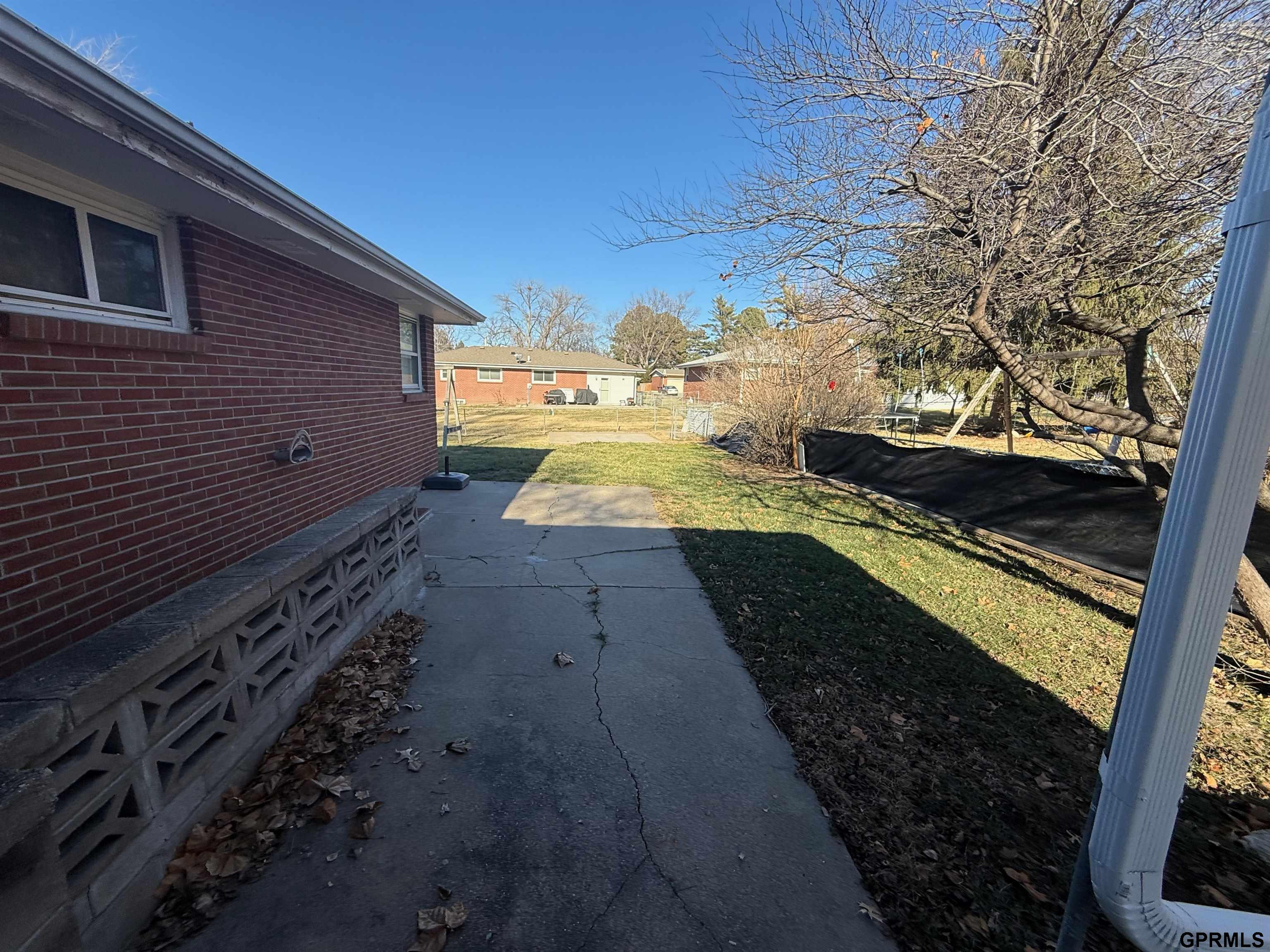 7130 Englewood Drive, Lincoln, NE, 68510