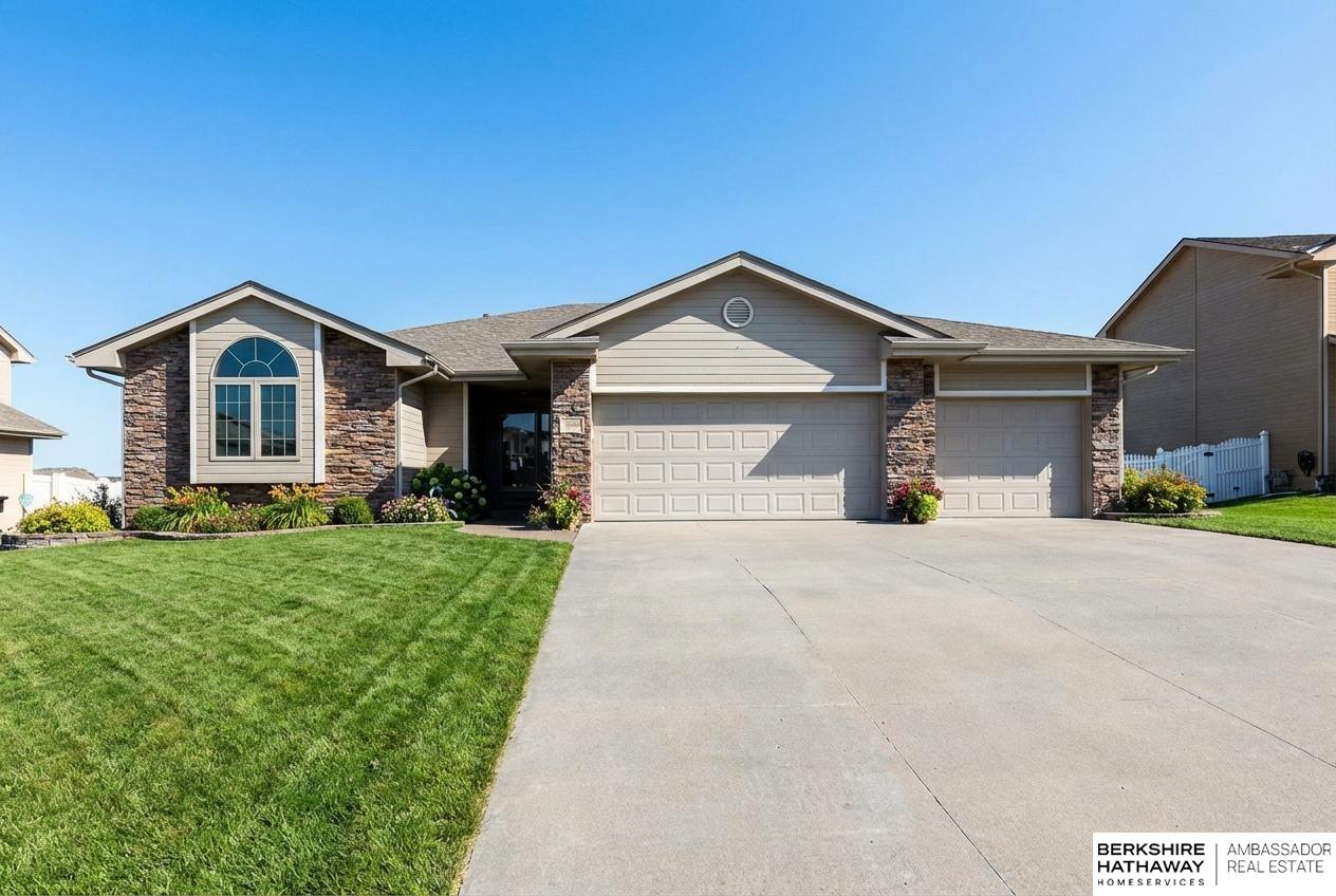 13511 S 50 Street, Papillion, NE, 68133