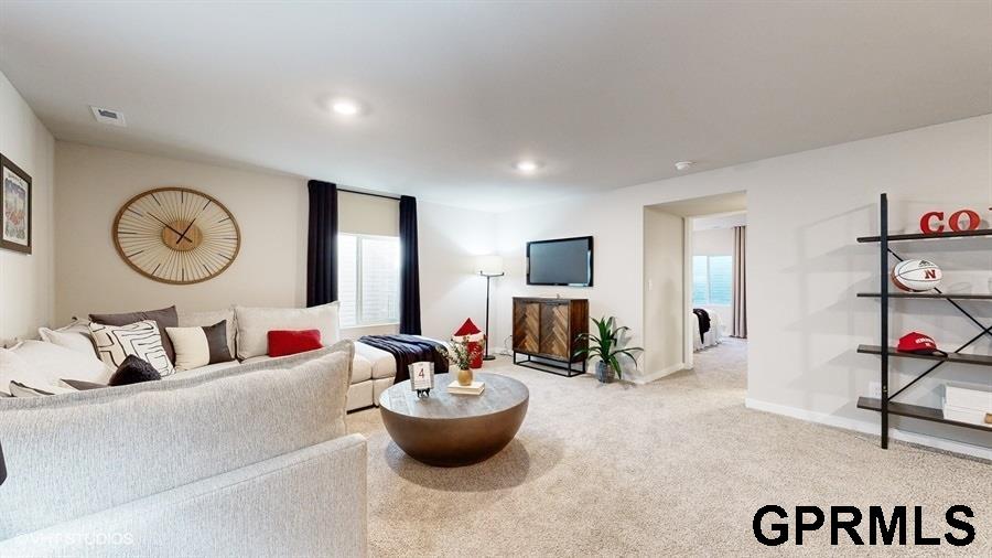 11460 White Pine Drive, Papillion, NE, 68046