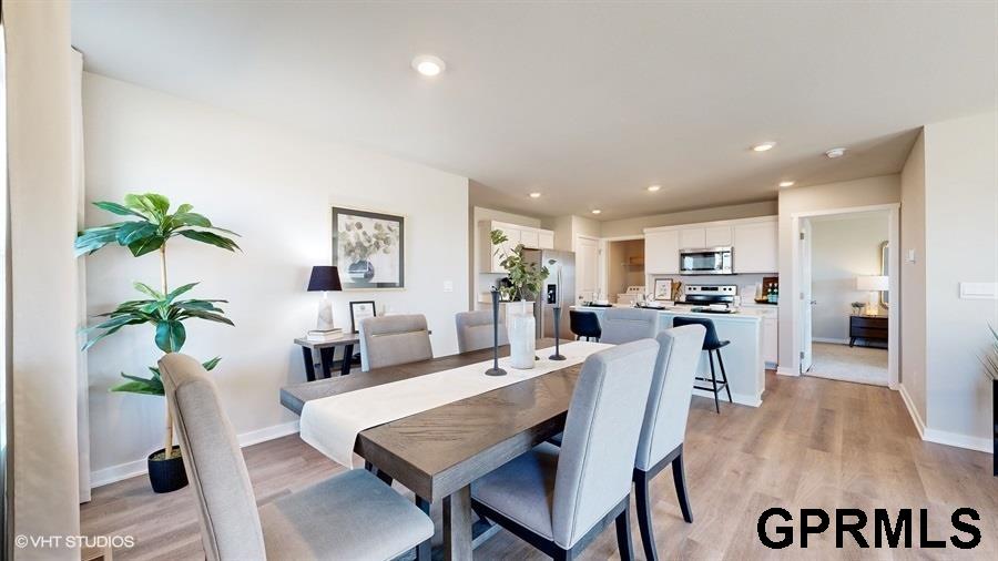 11460 White Pine Drive, Papillion, NE, 68046