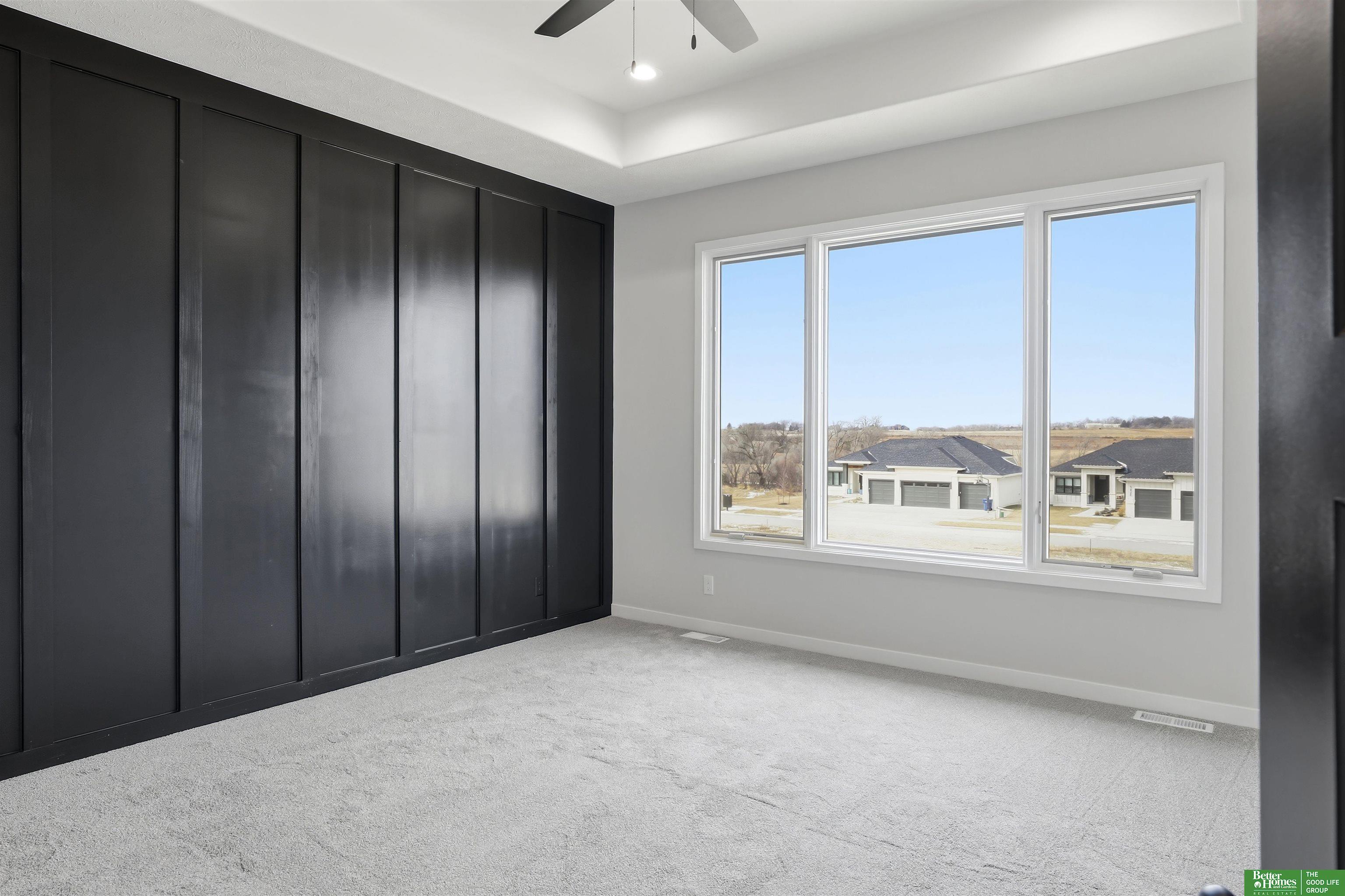 5426 N 213th Street, Elkhorn, NE, 68022