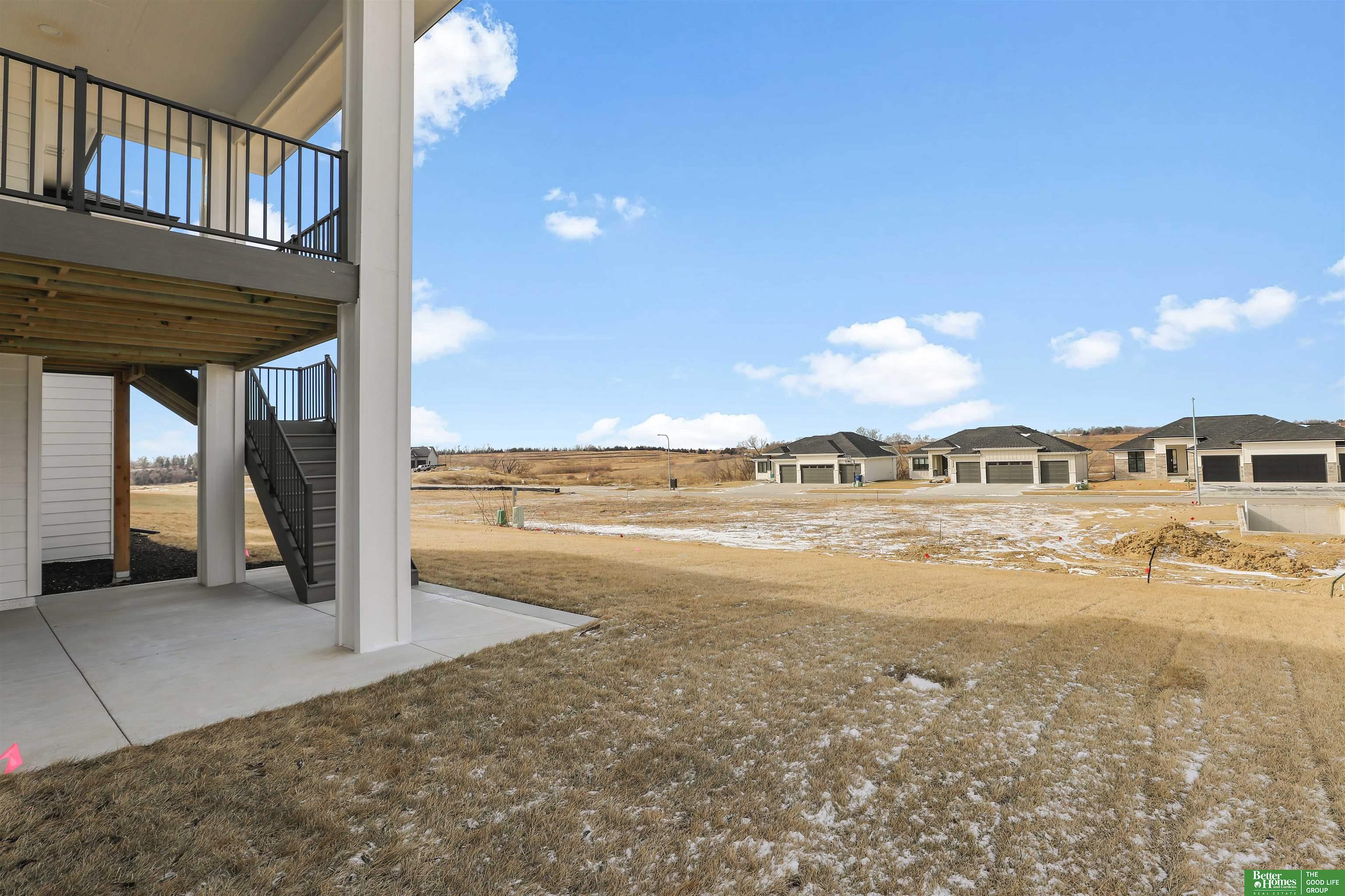 5426 N 213th Street, Elkhorn, NE, 68022