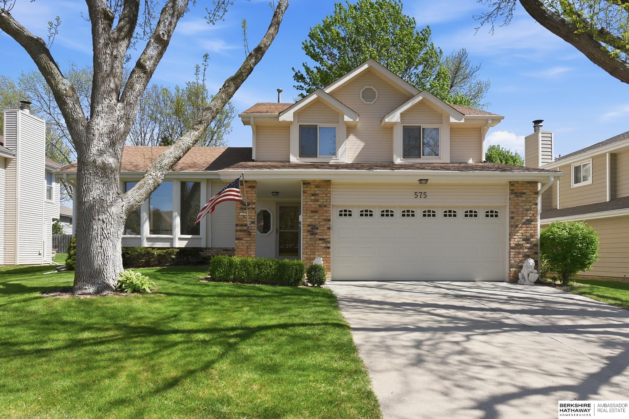 15512 Parker Street, Omaha, NE, 68154