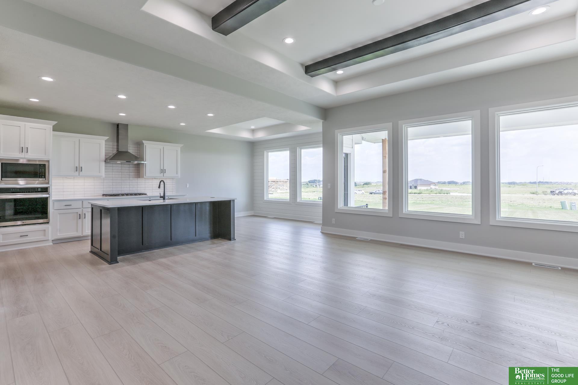 19505 Allied Street, Elkhorn, NE, 68022