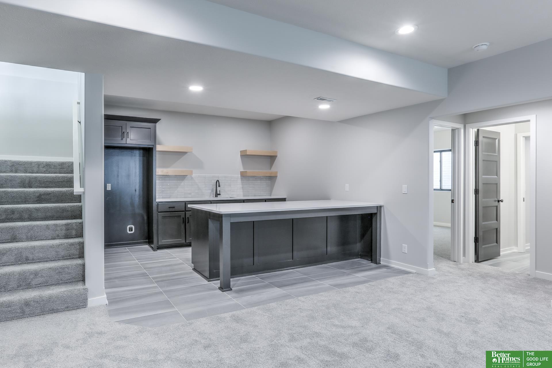 19505 Allied Street, Elkhorn, NE, 68022