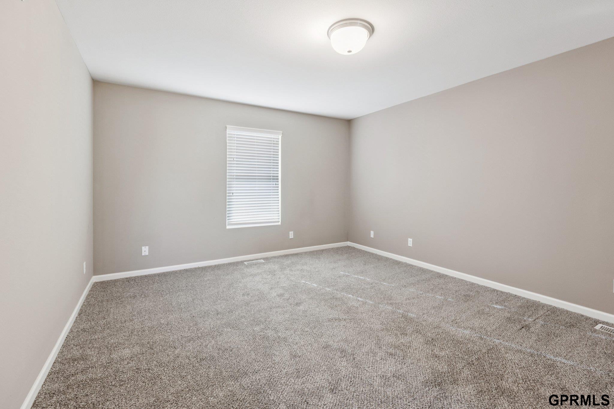 8721 Wyoming Street, Omaha, NE, 68122