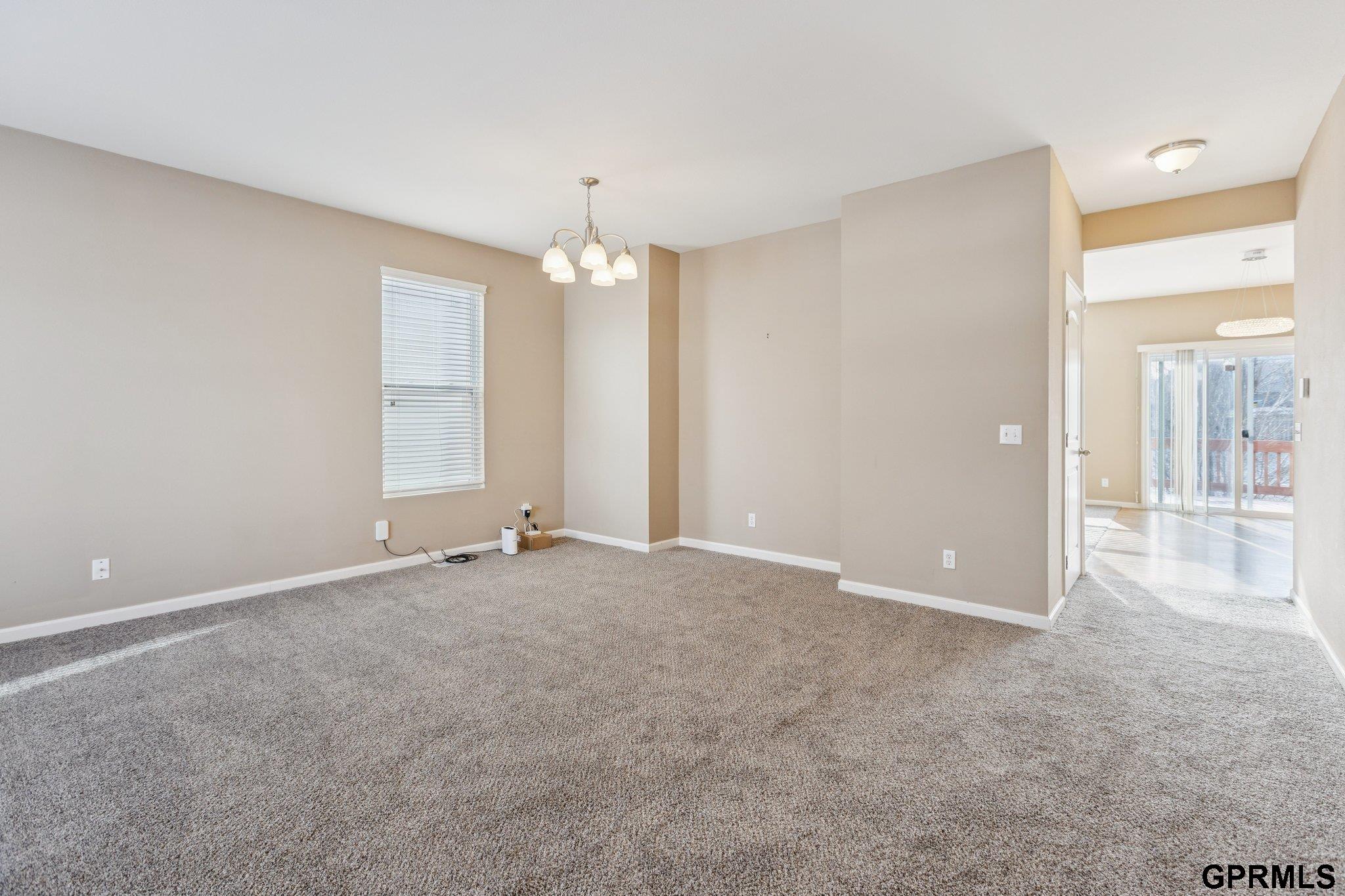 8721 Wyoming Street, Omaha, NE, 68122