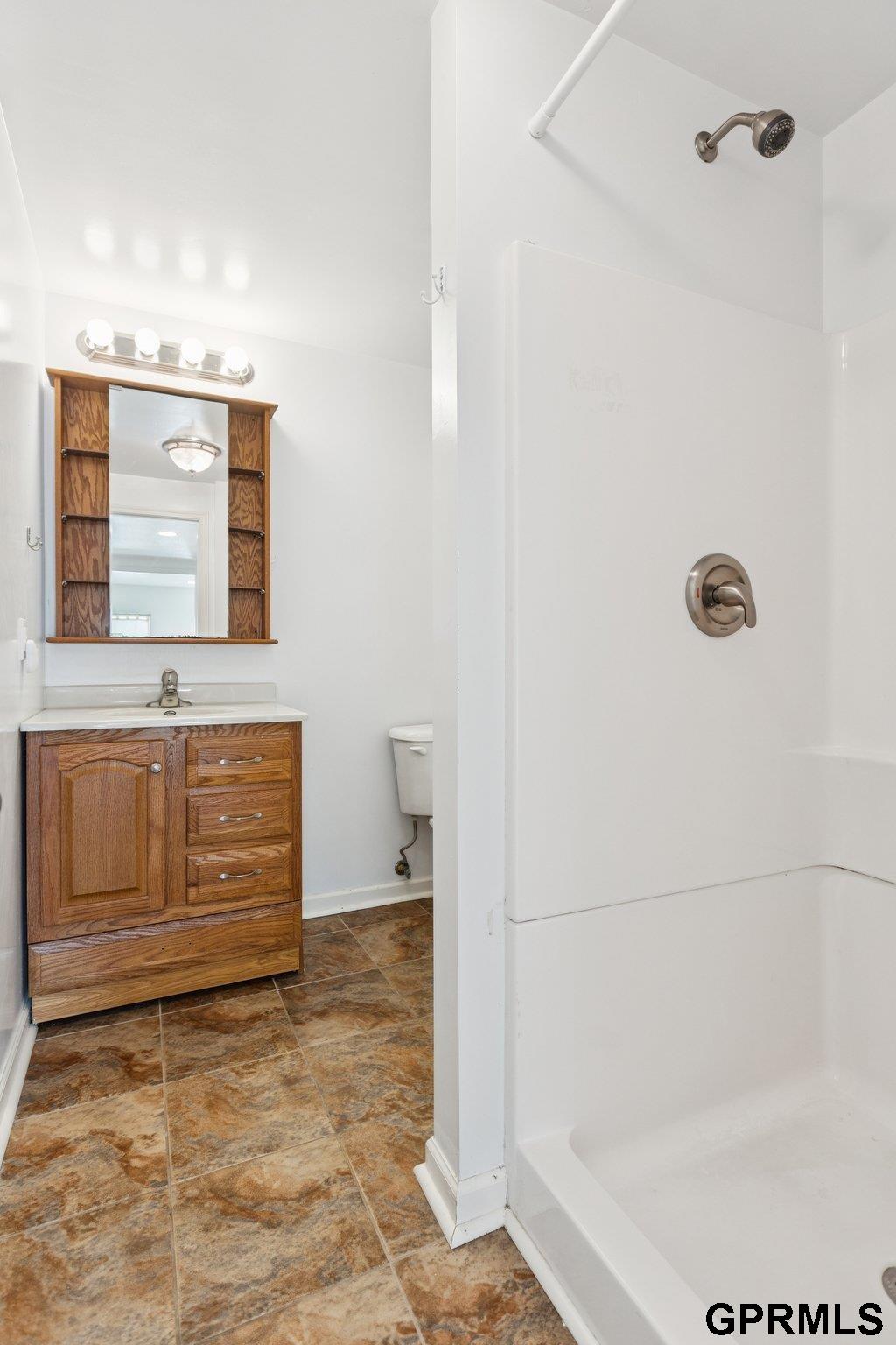 8721 Wyoming Street, Omaha, NE, 68122