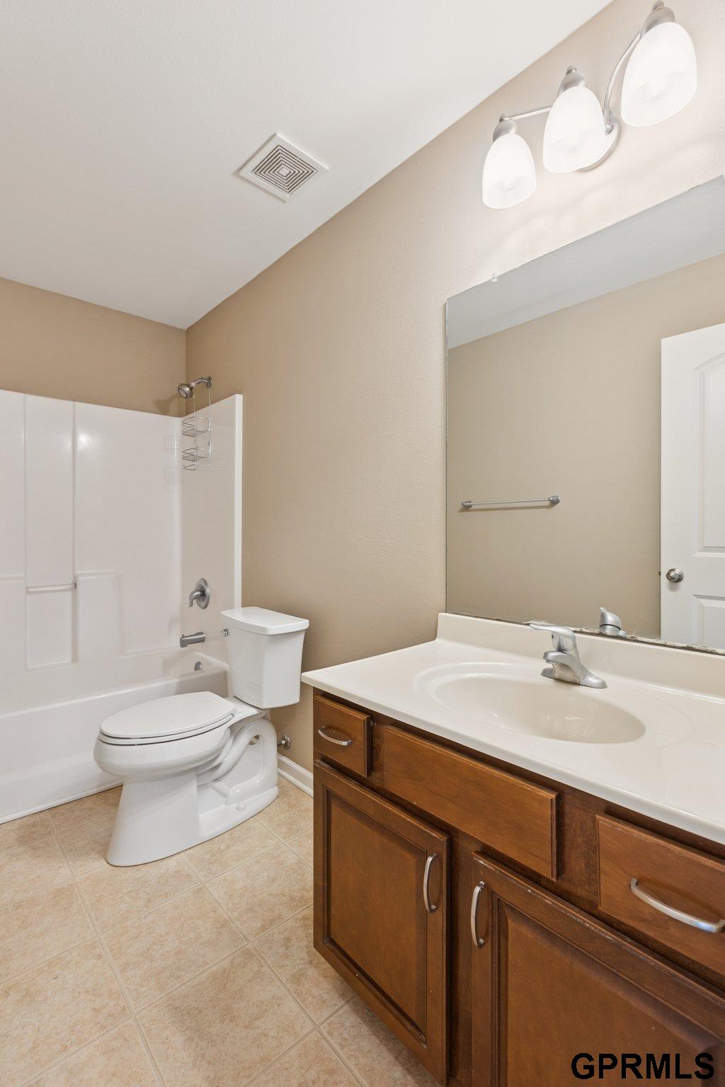 8721 Wyoming Street, Omaha, NE, 68122