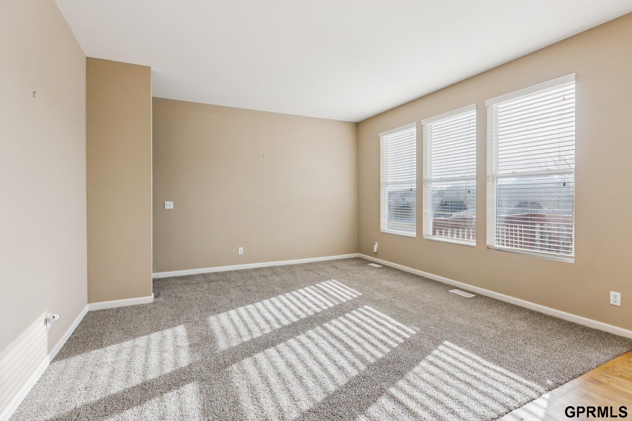 8721 Wyoming Street, Omaha, NE, 68122