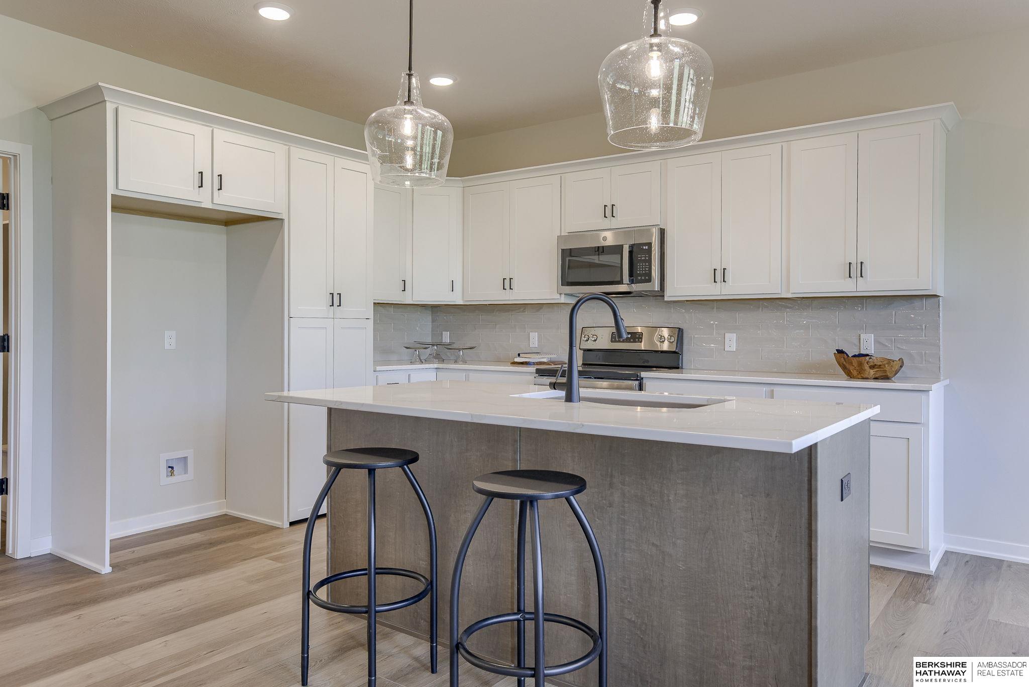 11002 159 Avenue, Bennington, NE, 68007