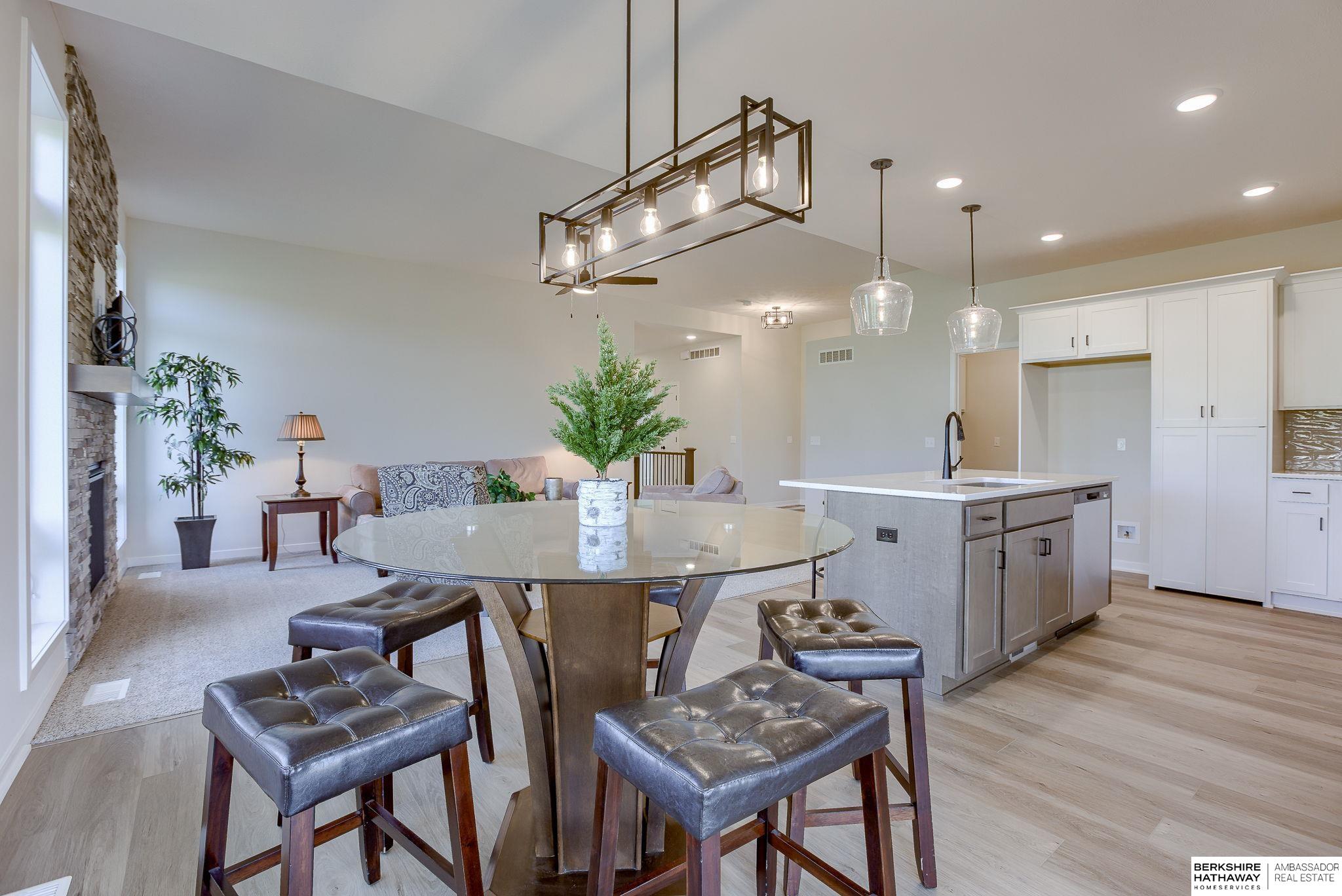 11002 159 Avenue, Bennington, NE, 68007