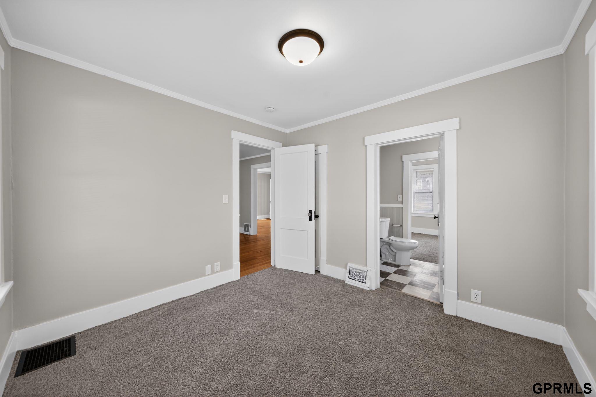 4168 Wakeley Street, Omaha, NE, 68131