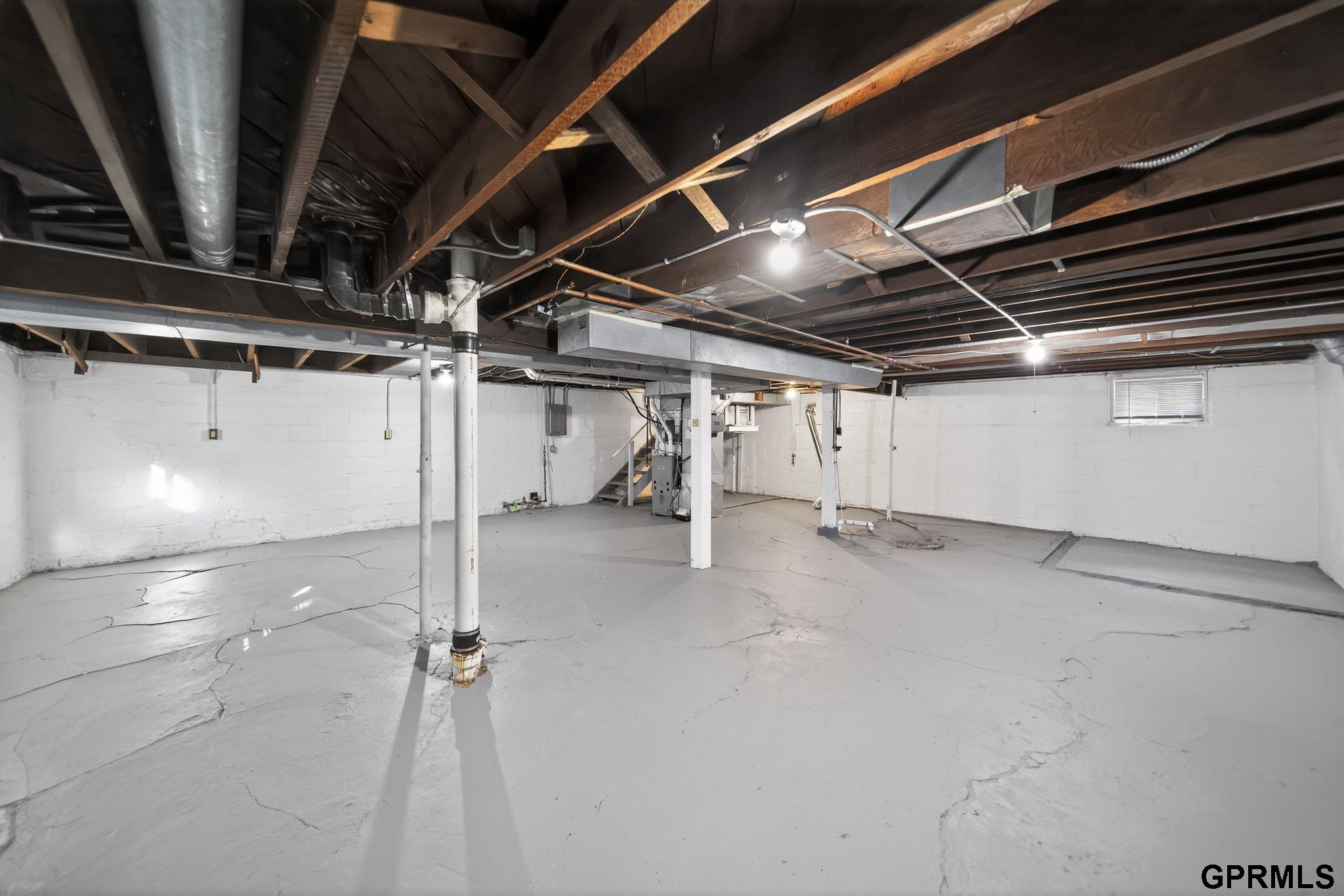 4168 Wakeley Street, Omaha, NE, 68131