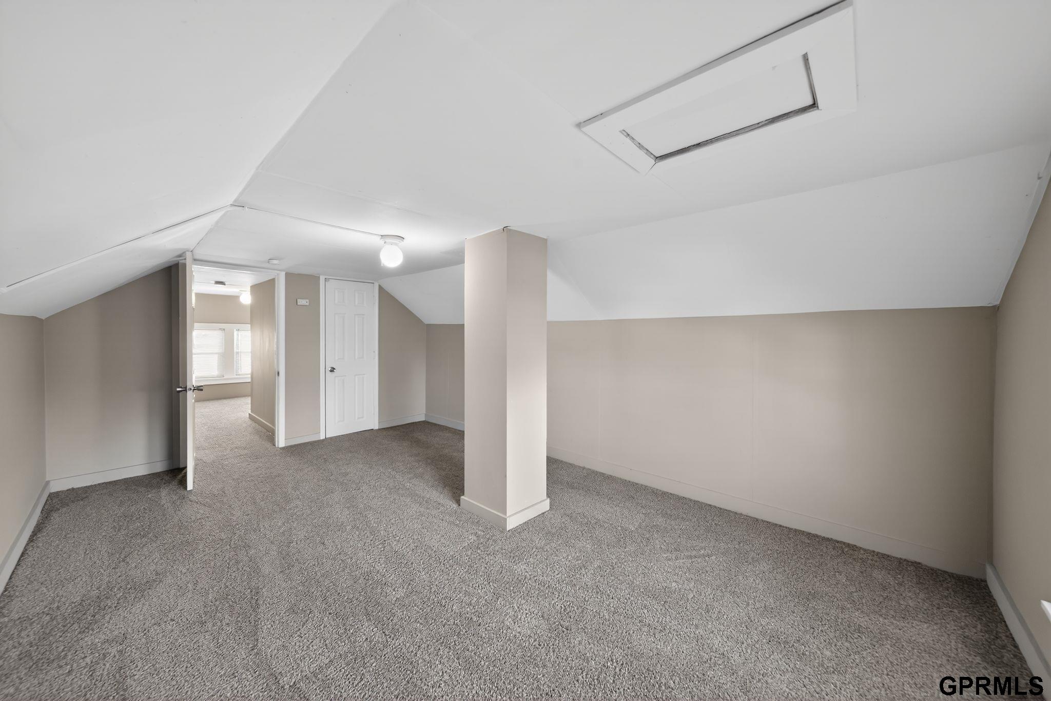 4168 Wakeley Street, Omaha, NE, 68131