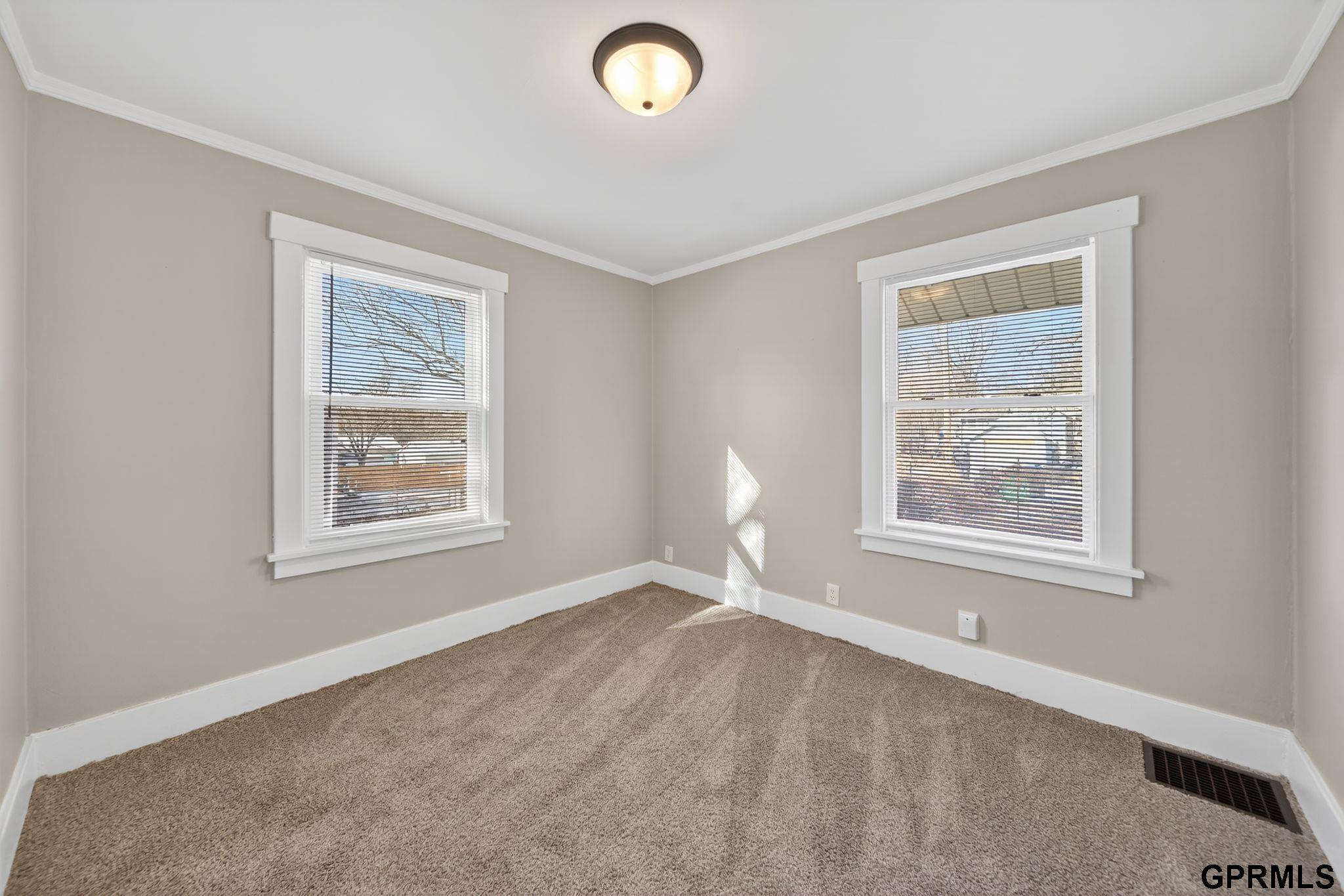 4168 Wakeley Street, Omaha, NE, 68131