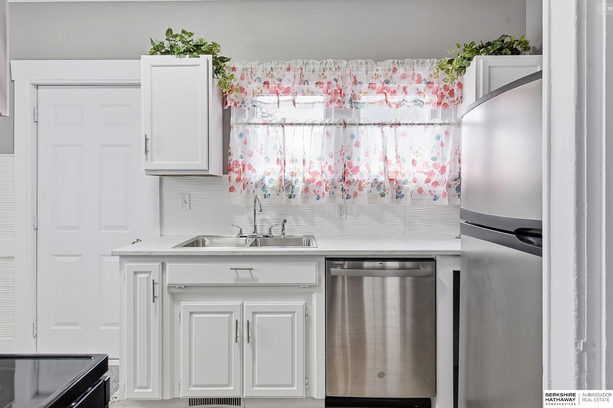 1801 Miami Street, Omaha, NE, 68110