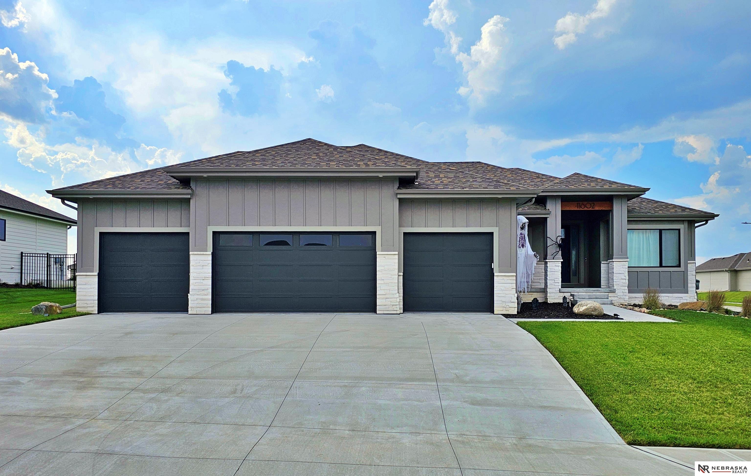 Photo of 11602 South 116th Street, Papillion, NE 68046