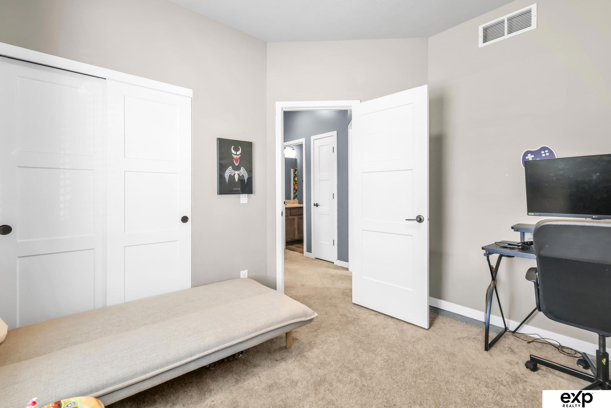 13511 S 50 Street, Papillion, NE, 68133