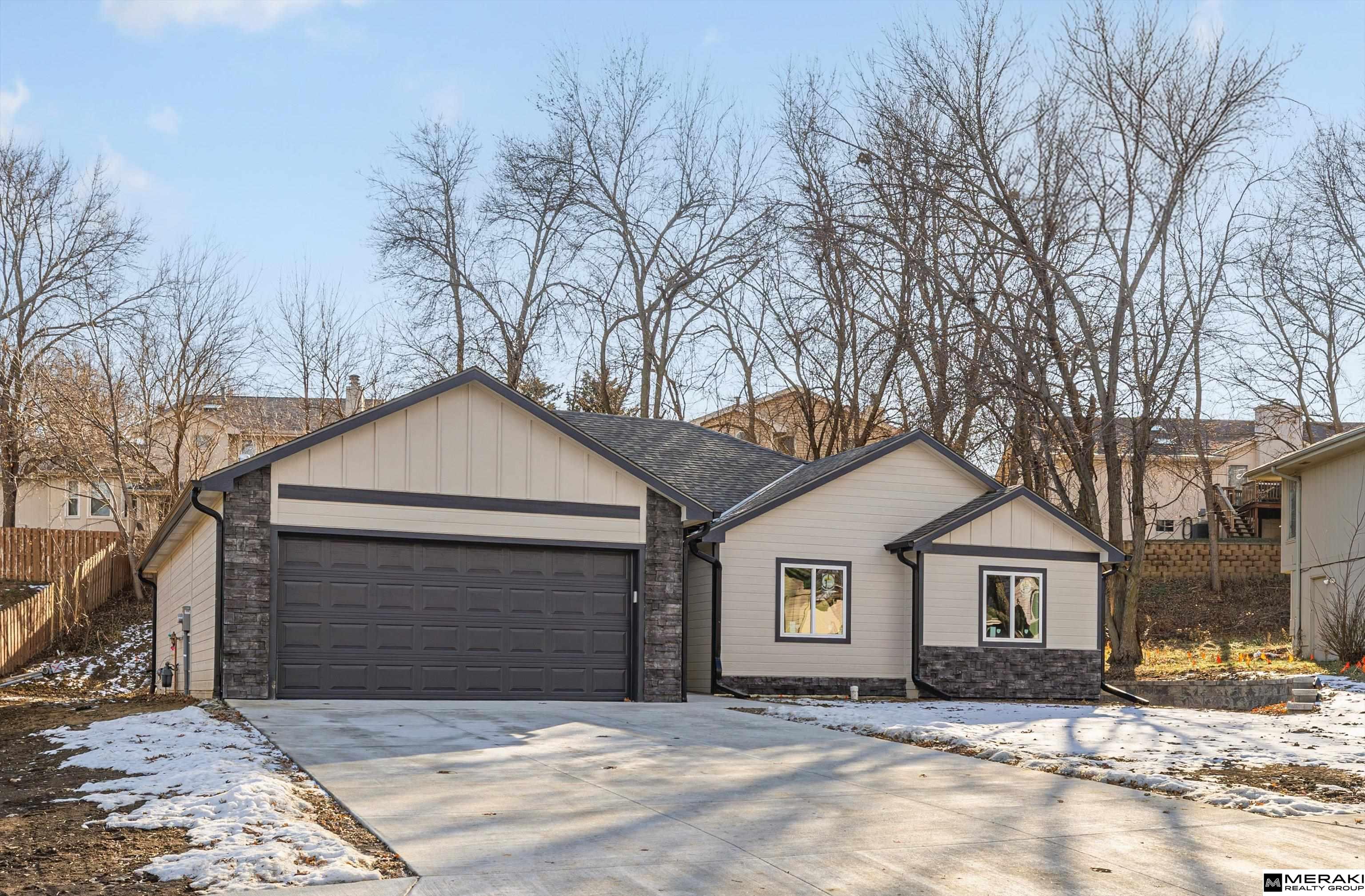 2711 Lynnwood Drive, Bellevue, NE, 68123