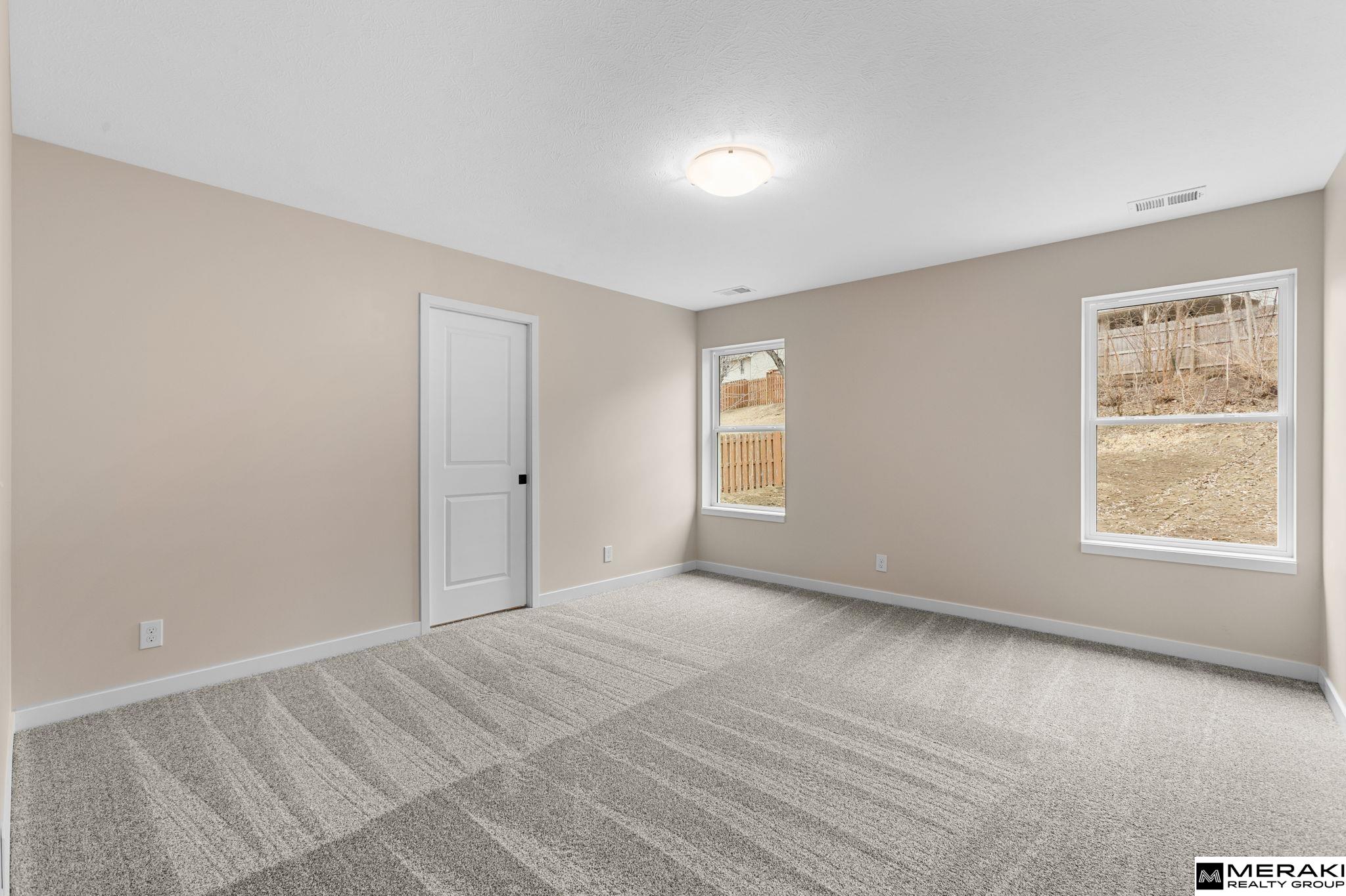 2711 Lynnwood Drive, Bellevue, NE, 68123