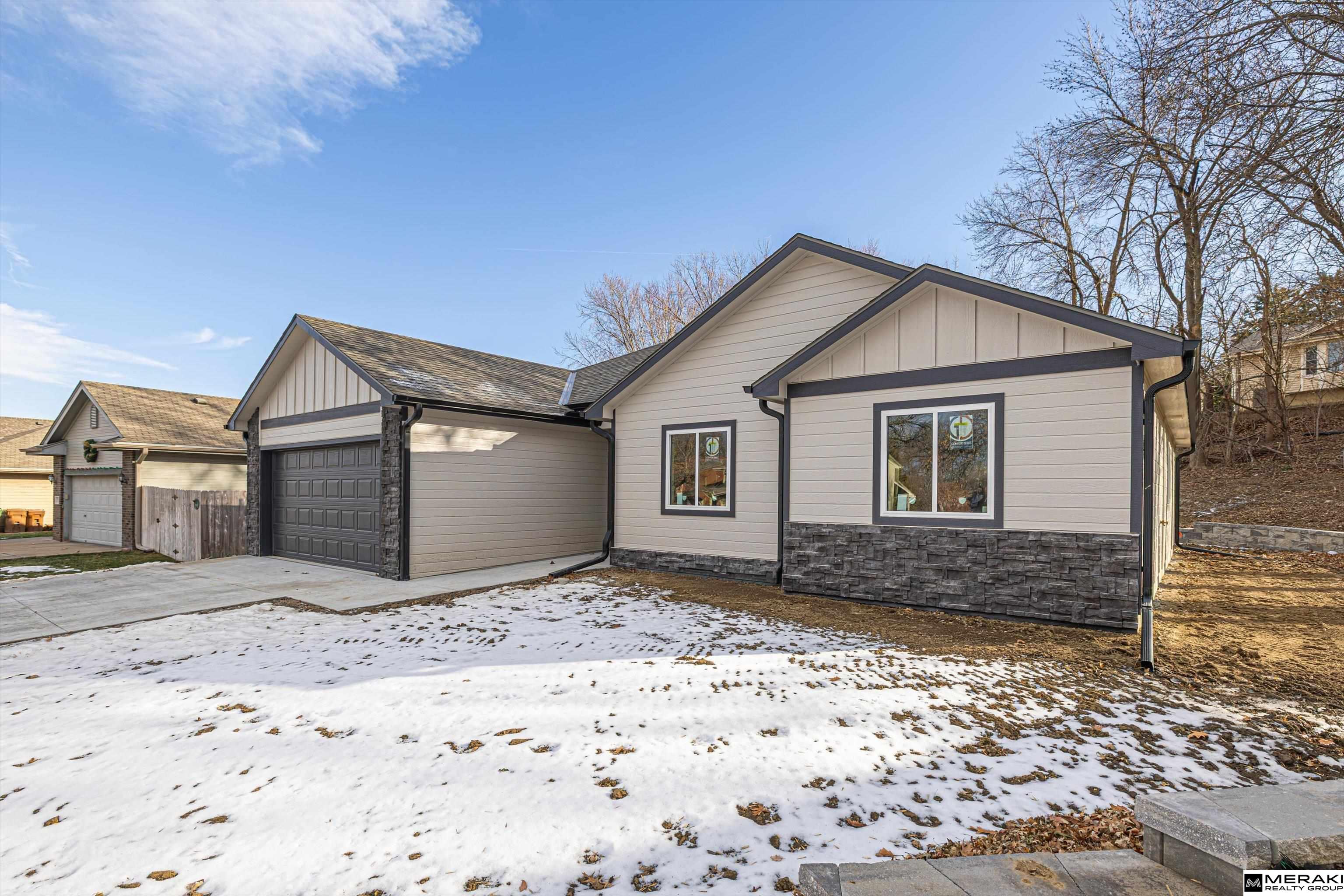 2711 Lynnwood Drive, Bellevue, NE, 68123