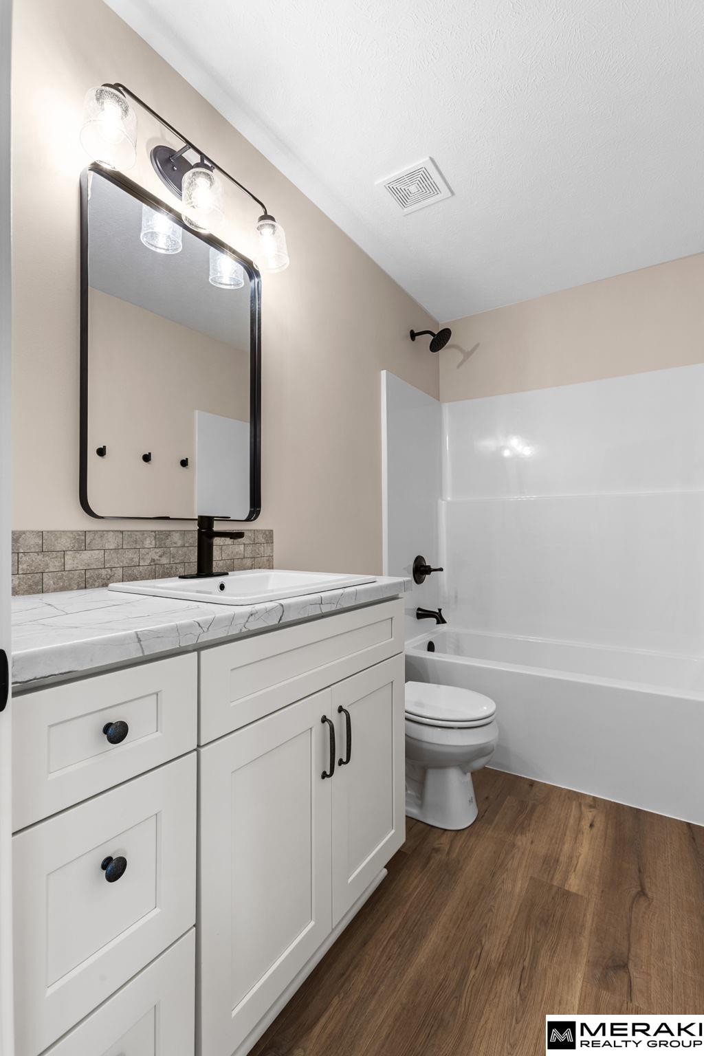 2711 Lynnwood Drive, Bellevue, NE, 68123