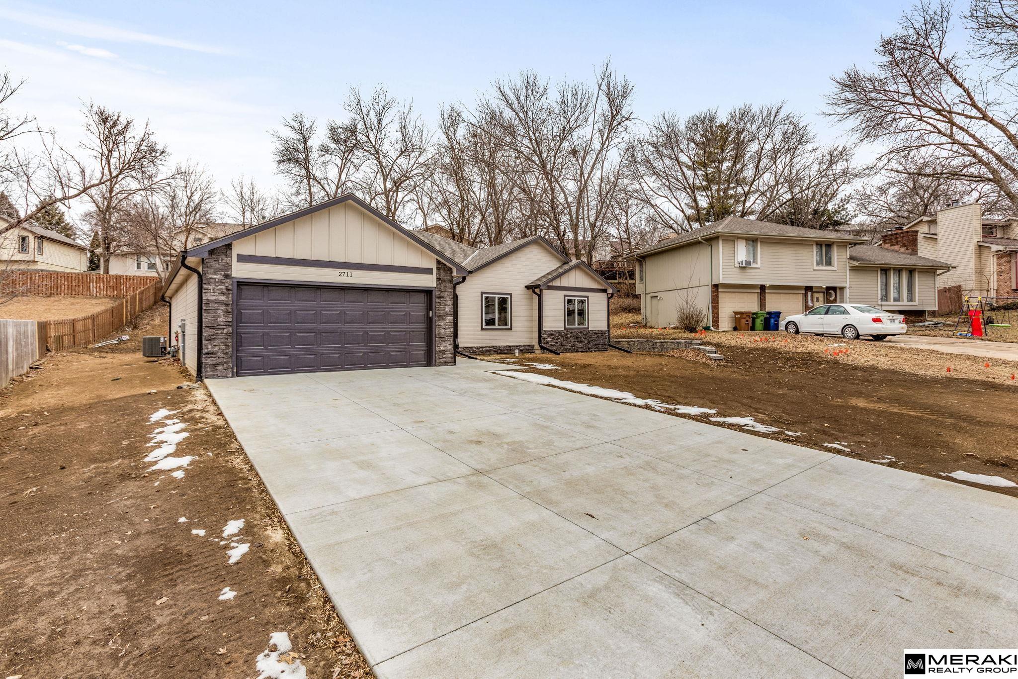 2711 Lynnwood Drive, Bellevue, NE, 68123