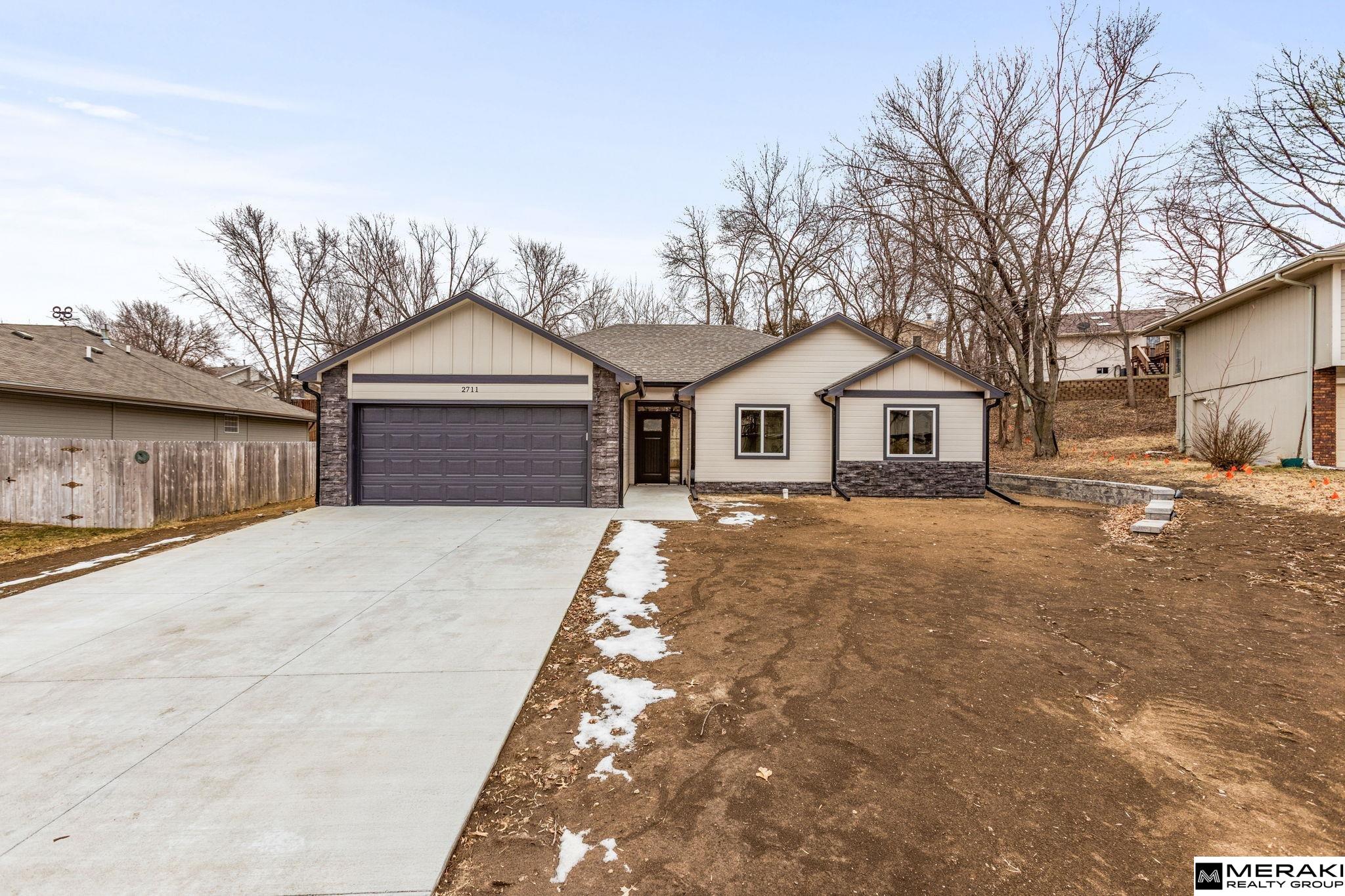2711 Lynnwood Drive, Bellevue, NE, 68123