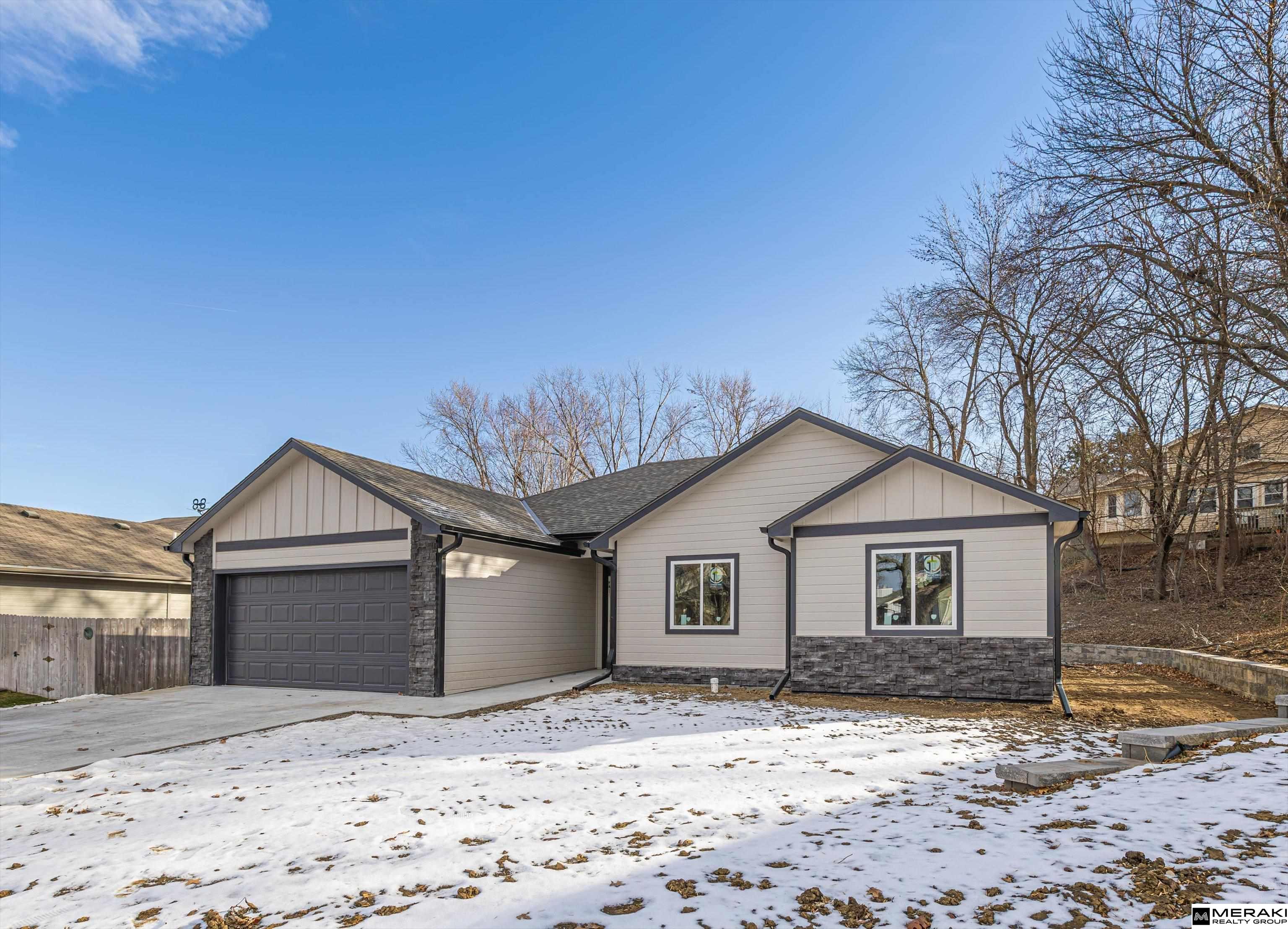 2711 Lynnwood Drive, Bellevue, NE, 68123