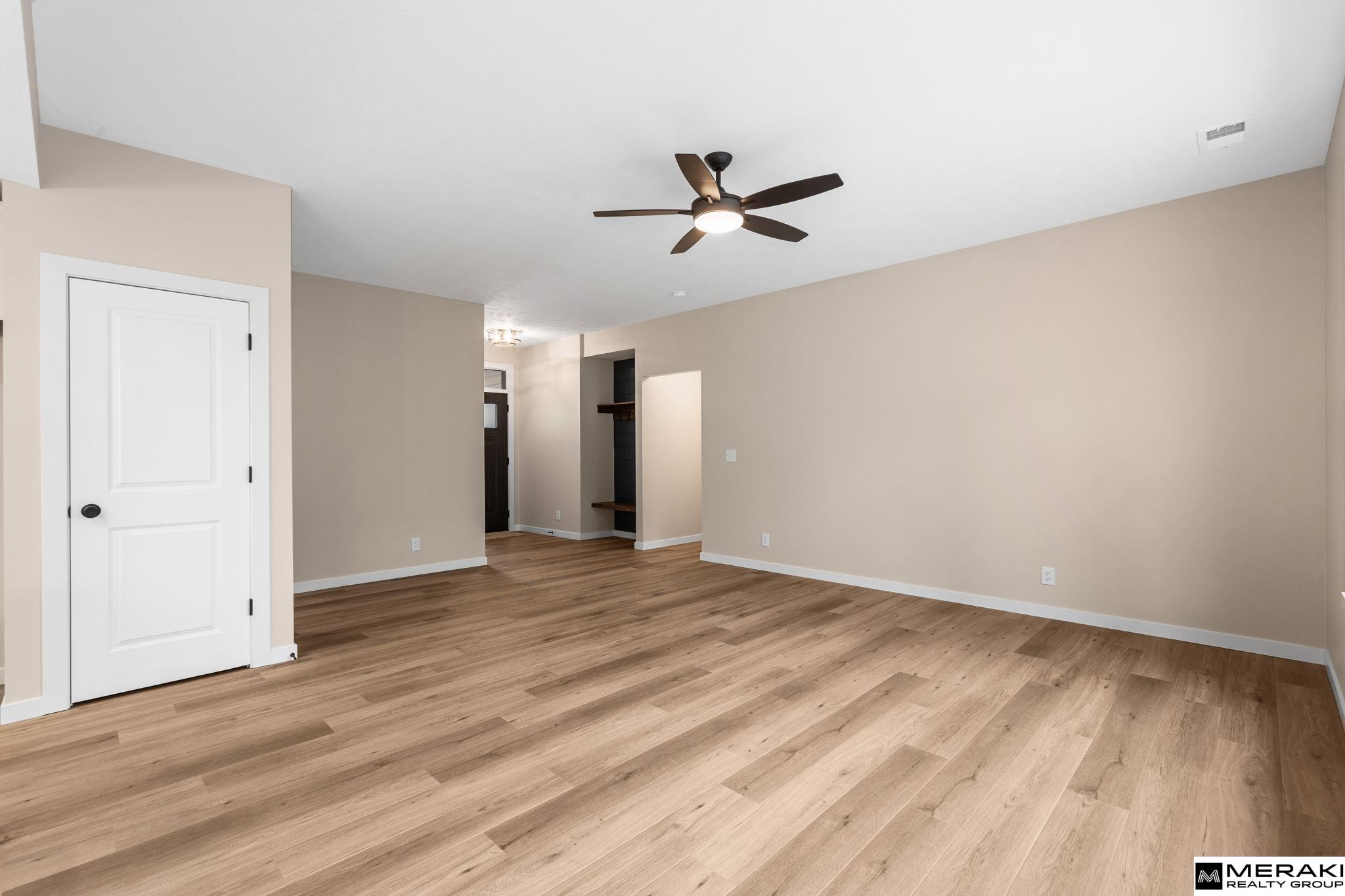 2711 Lynnwood Drive, Bellevue, NE, 68123