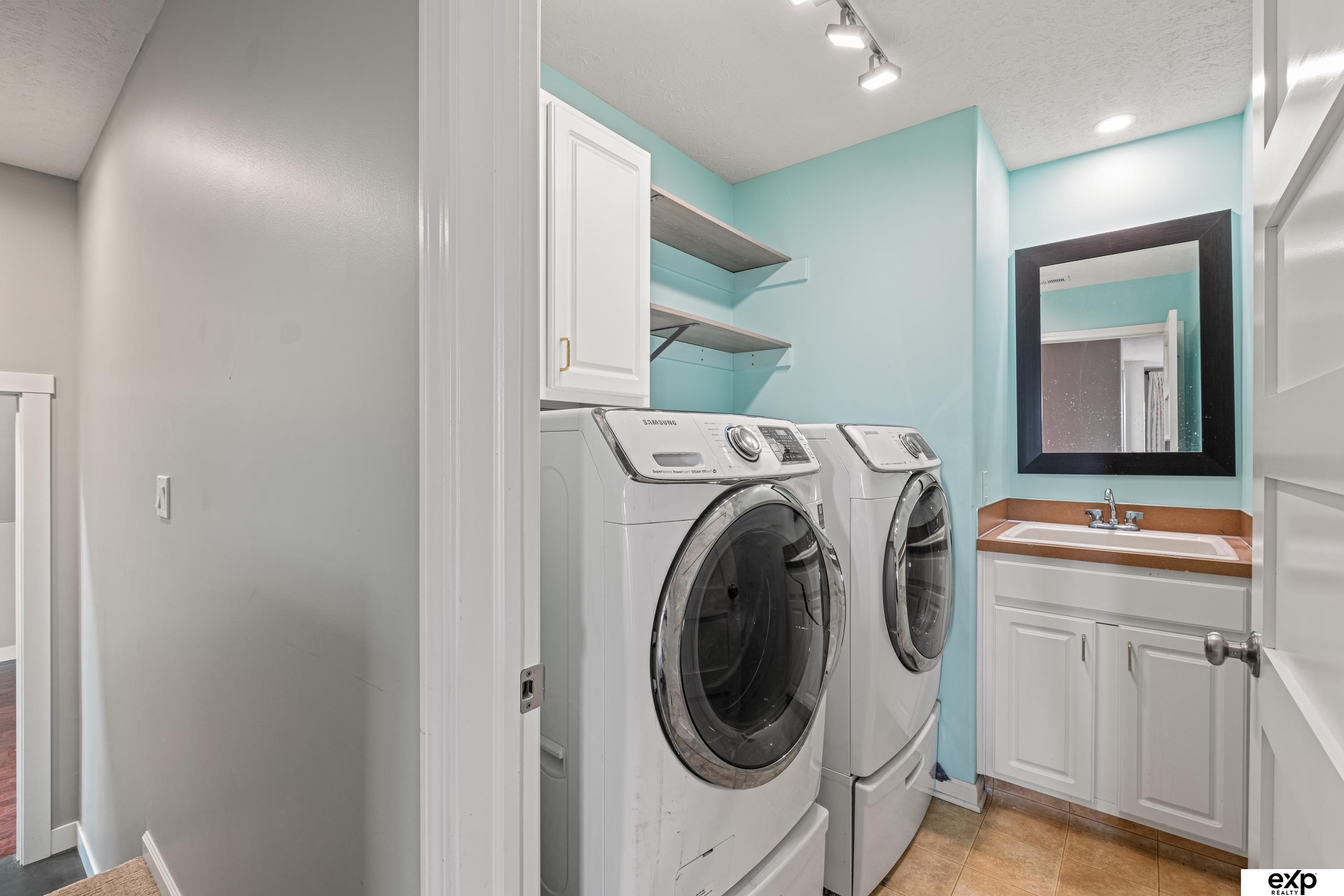 9703 S 28th Street, Bellevue, NE, 68123