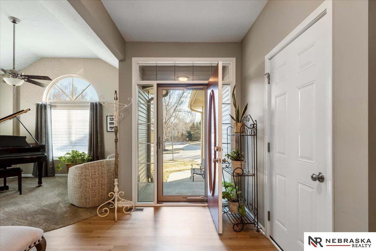 16071 Center West Hadan Drive, Bennington, NE, 68007