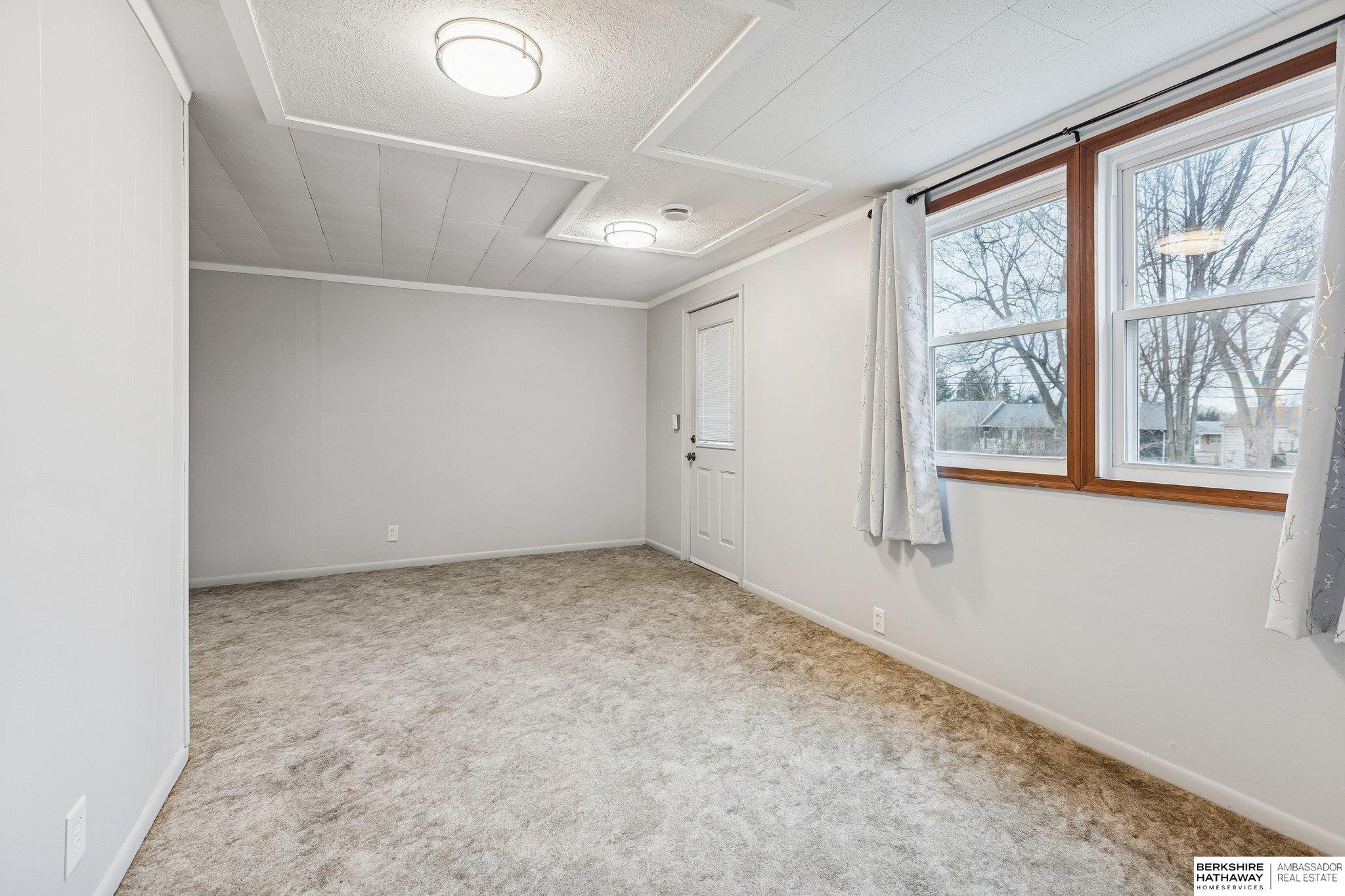 1216 Hillcrest Drive, Bellevue, NE, 68005