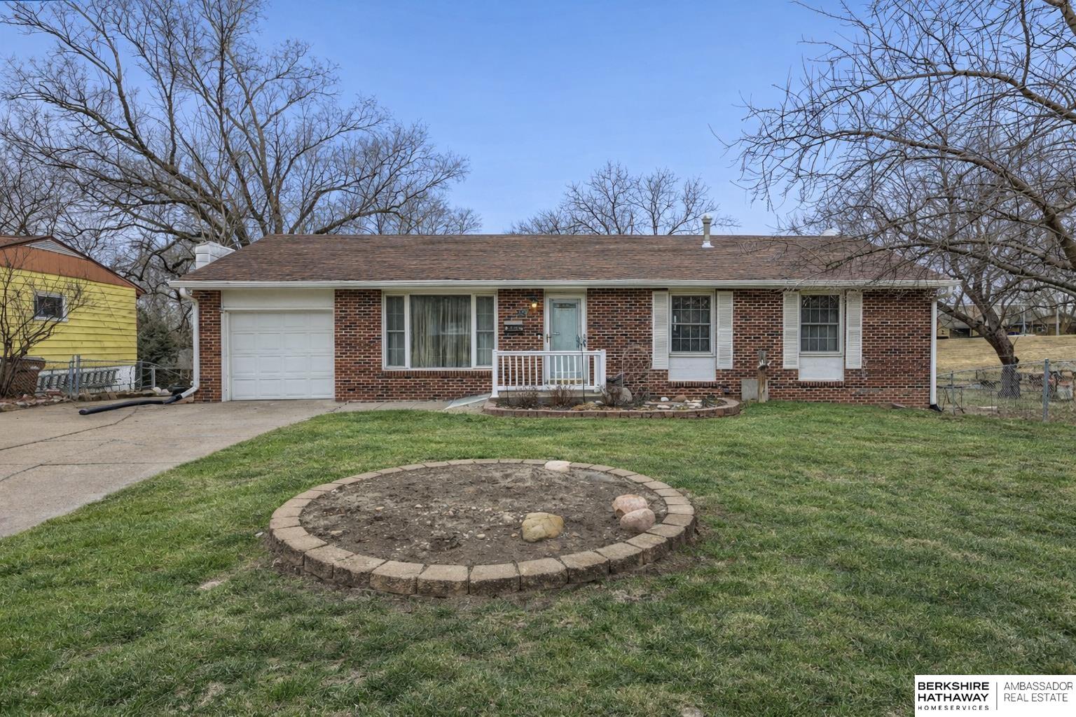 1216 Hillcrest Drive, Bellevue, NE, 68005