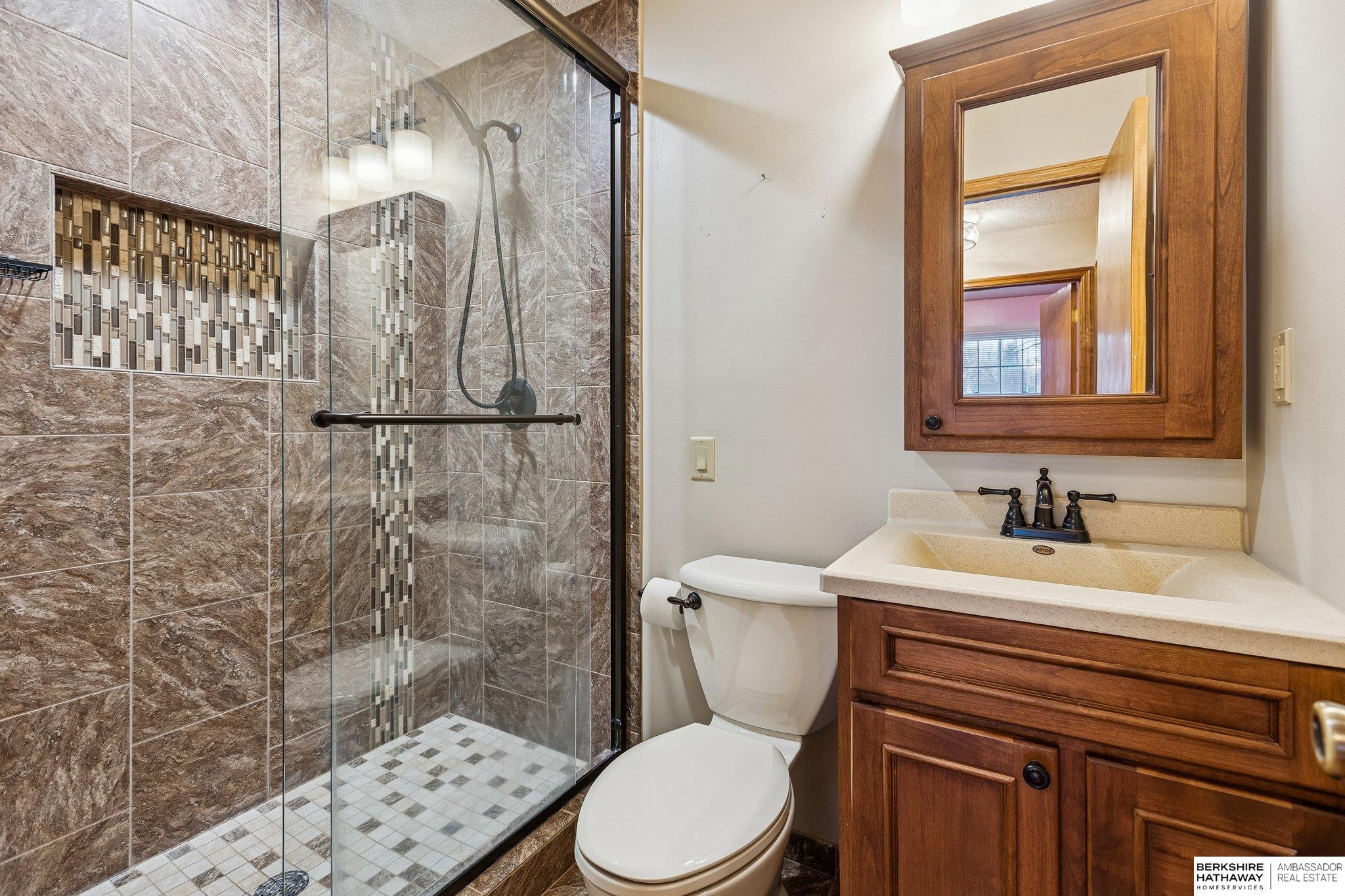 1216 Hillcrest Drive, Bellevue, NE, 68005