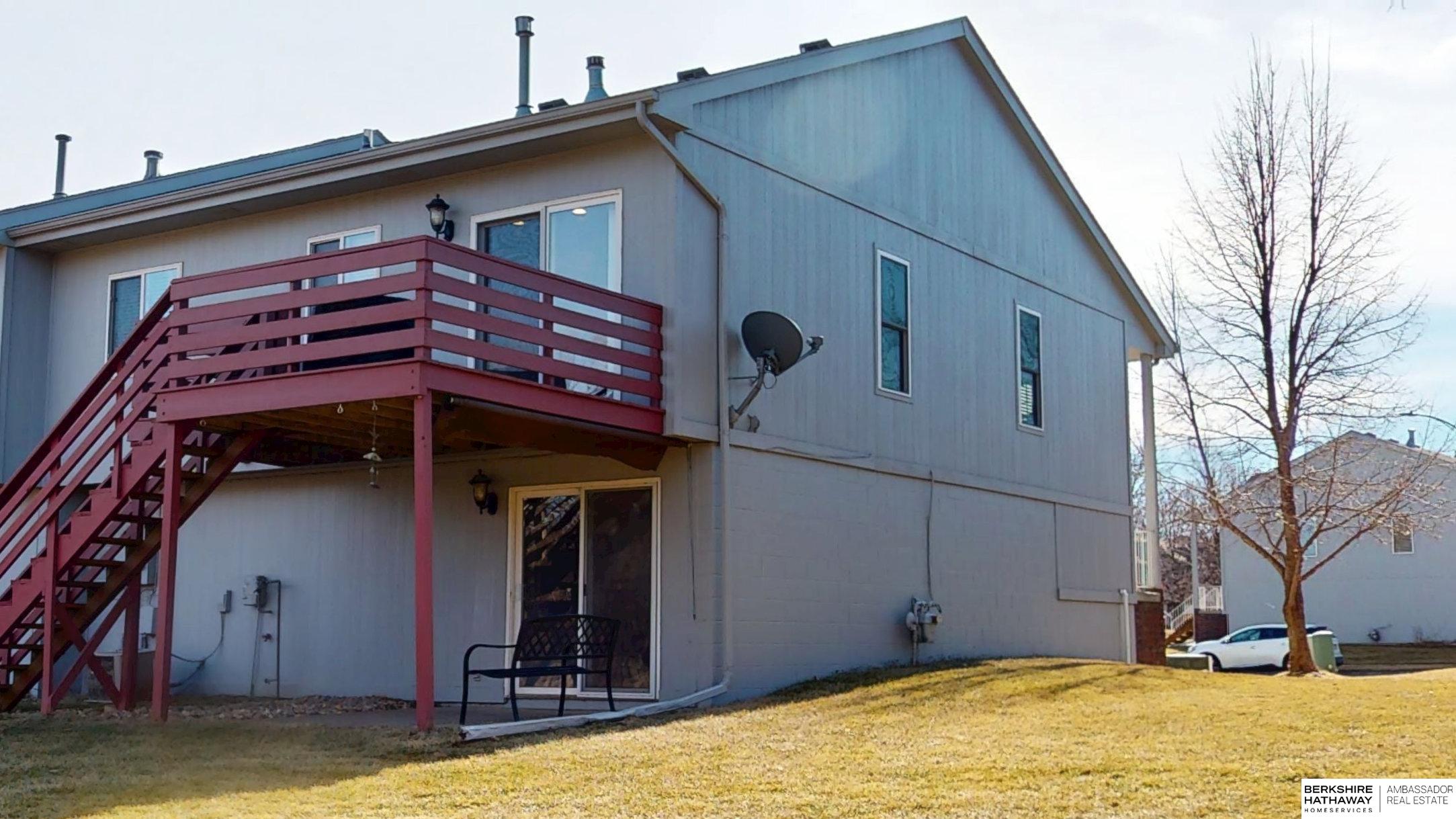 14456 Camden Circle, Omaha, NE, 68116